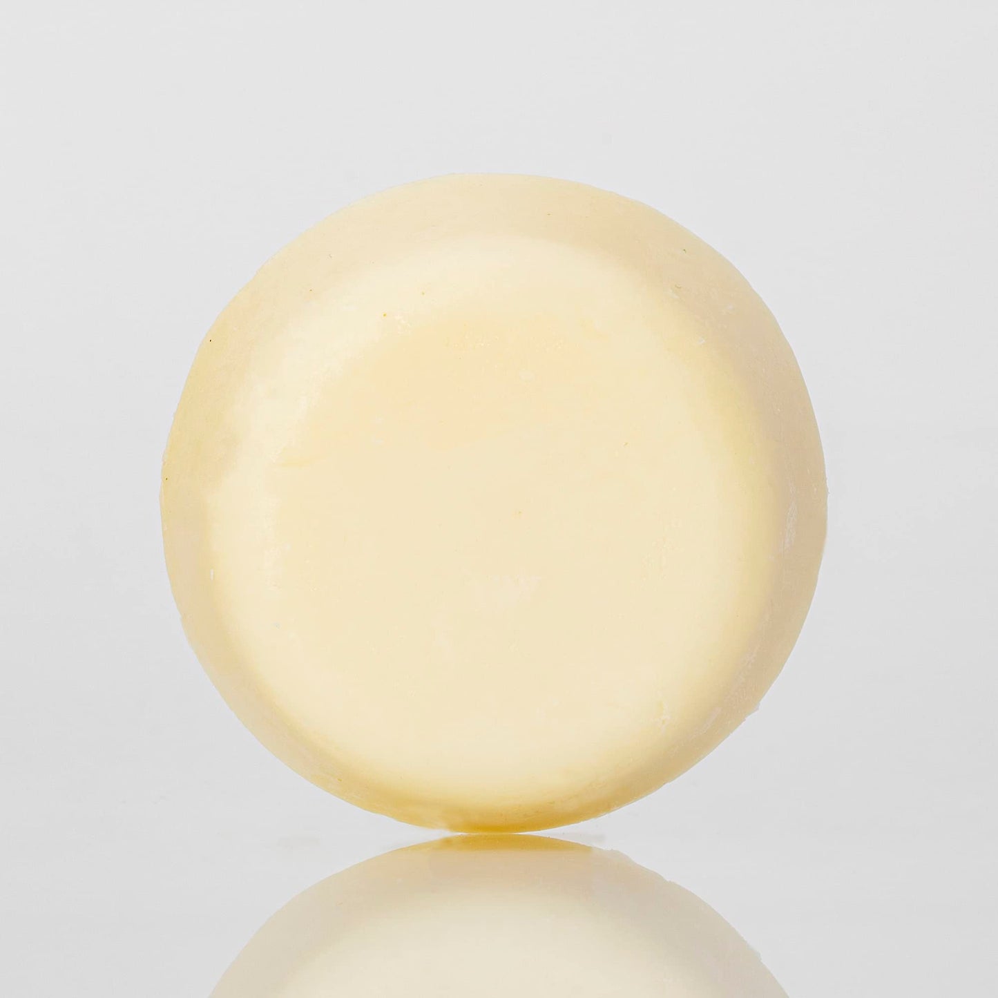 Limoux Cosmetics Solid conditioner Bar - All hair types - Moisturizing, brightening and softening - 1.60 oz - Paraben Free, SLS free, Cruelty free, Vegan, Eco Friendly, Zero waste, up to 40 uses