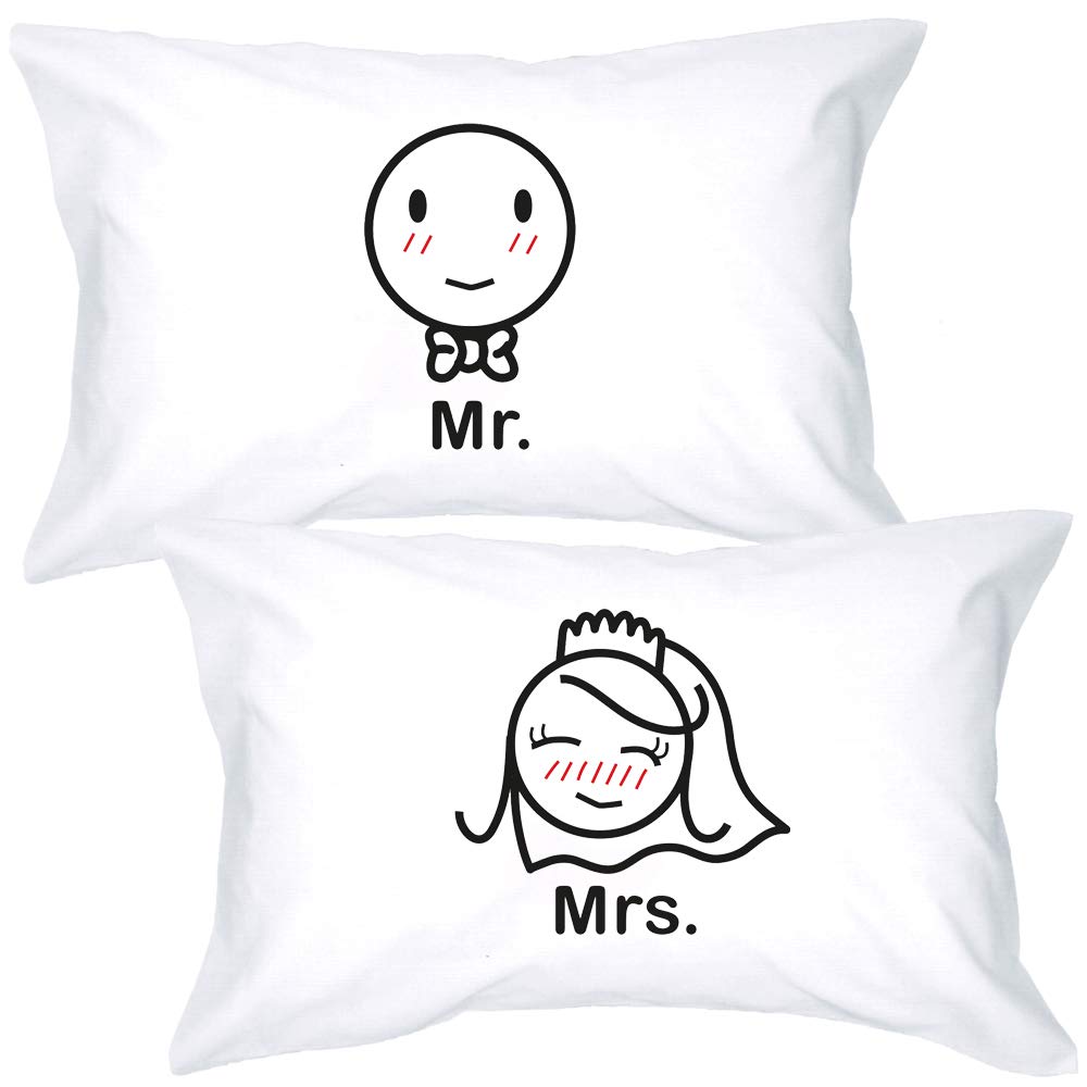 BoldLoft Mr & Mrs Couples Pillowcases – Bride and Groom Wedding Gift, Engagement Present, Bridal Shower, Honeymoon, Wedding Registry, Newlywed Home Decor, Romantic Pillowcase Set for Couples