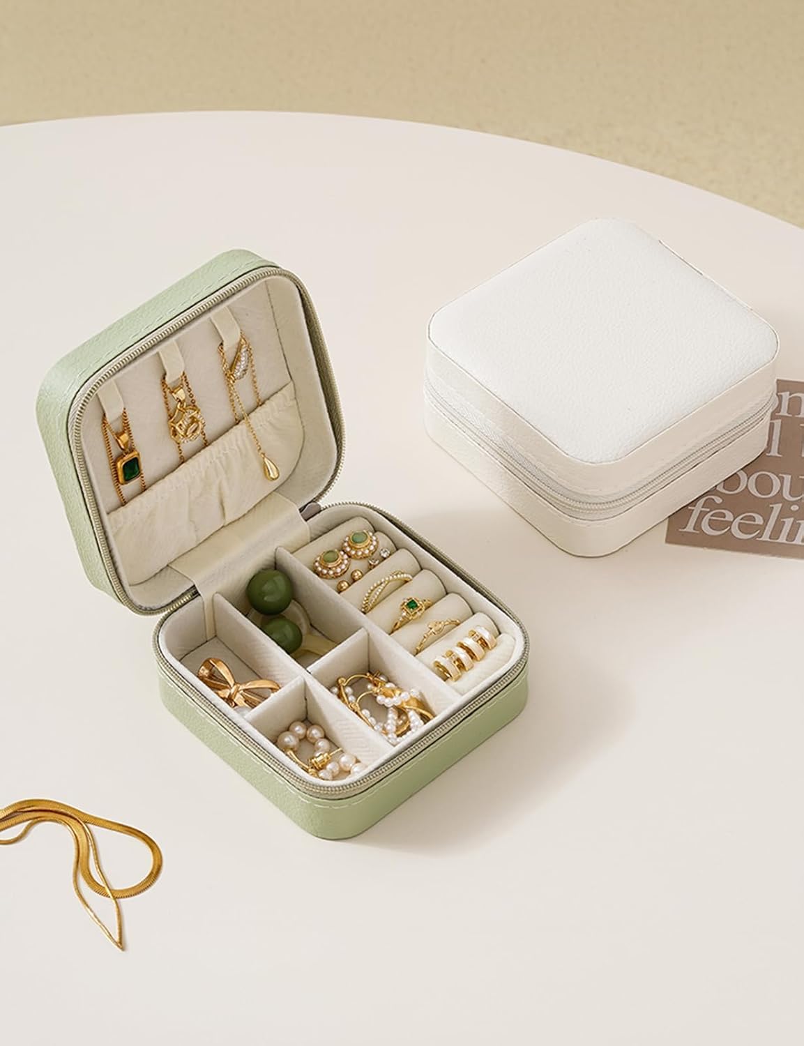 Travel Jewelry Case, Travel Jewelry Box, Mini Jewelry Travel Case, Jewelry Organizer Case, Portable Small Jewelry Organizer Storage Boxes - Best Gift for Women Girls.