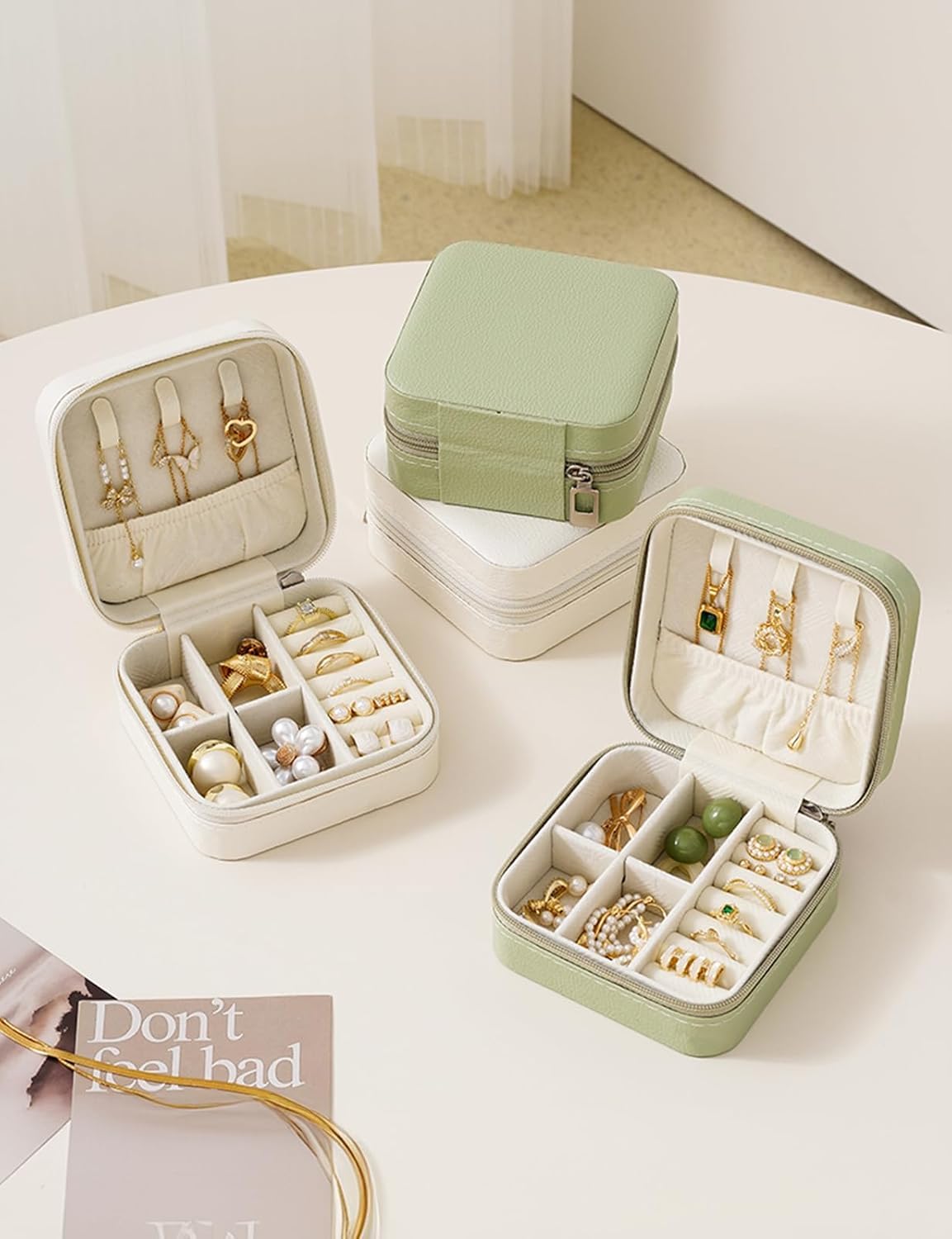 Travel Jewelry Case, Travel Jewelry Box, Mini Jewelry Travel Case, Jewelry Organizer Case, Portable Small Jewelry Organizer Storage Boxes - Best Gift for Women Girls.