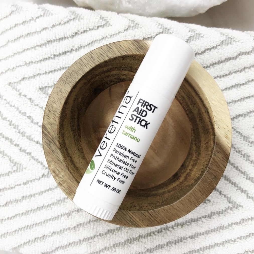 Verefina First Aid Stick with Tamanu Oil – Natural Solution for Cuts, Scrapes, Bug Bites & Minor Skin Irritations – Antioxidant Moisturizer, 100% Natural Ingredients, 0.50 oz