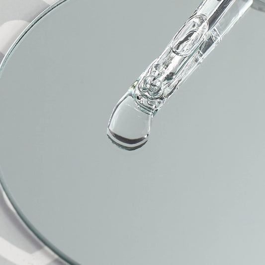 Hyaluronic Acid & Niacinamide Serum – Deep Hydration & Brightening for Face – Anti-Aging, Wrinkle Reduction, Pore Minimizer & Skin Barrier Repair – Lightweight & Fast Absorbing – 1 fl oz