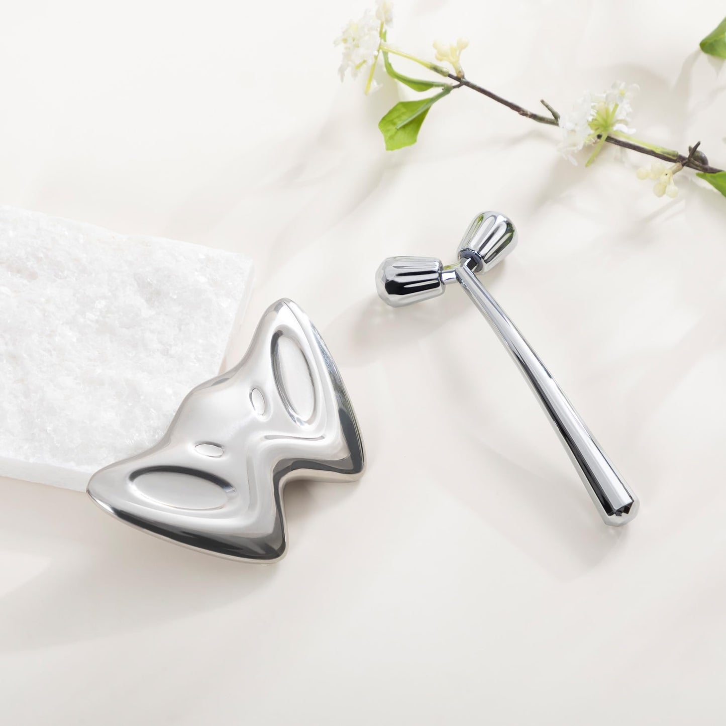 Moikiwi 2PCS Gua Sha Cooling Facial Tool, Stainless Steel Massage Tool, Scraper Tool for Soft Tissue Physical Therapy Stuff, Guasha Beauty Tool for Body Eyes Neck, HD