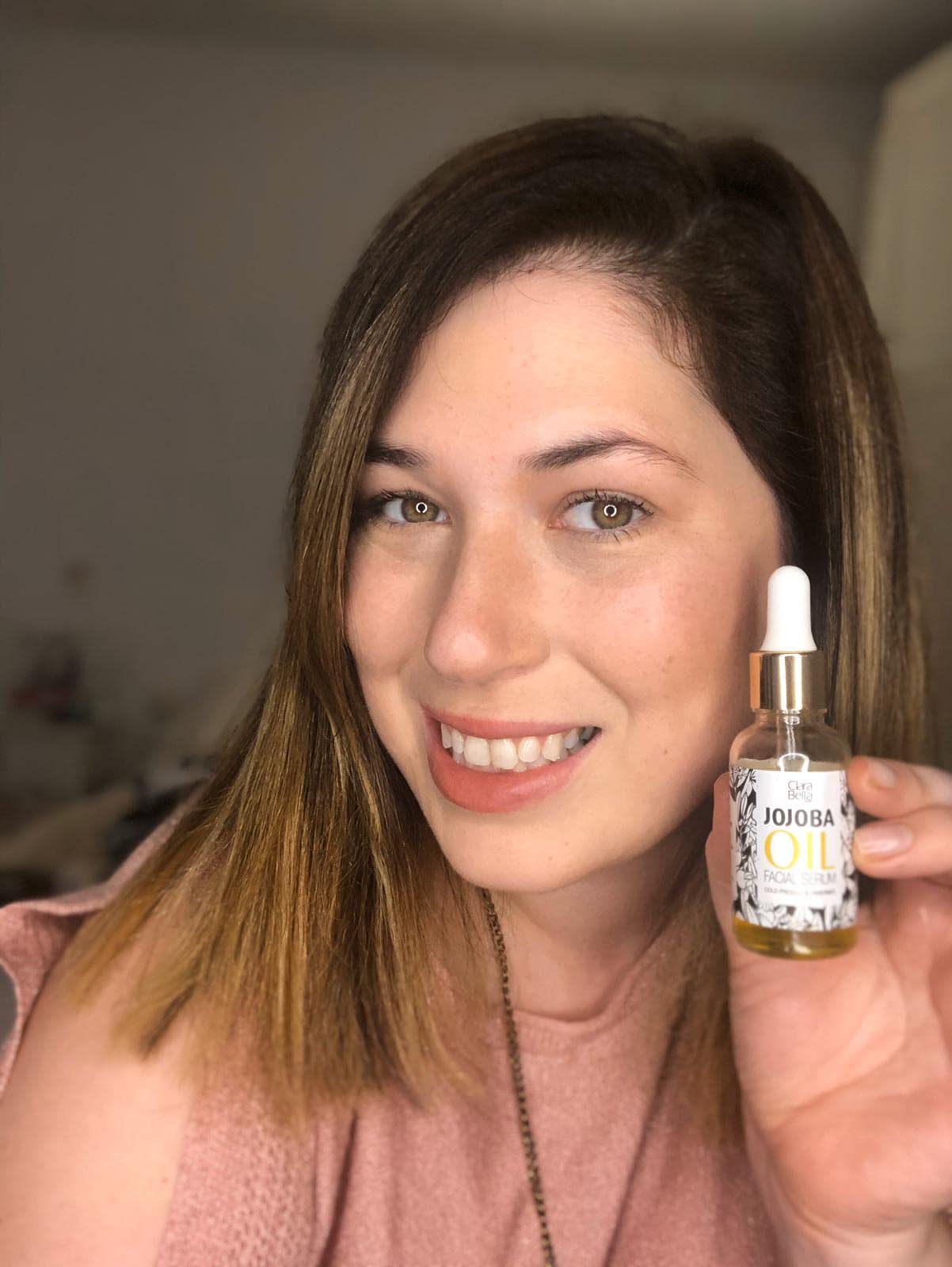 Organic Jojoba Oil Face Serum, Anti Aging Serum, Wrinkle Reduction, Vitamin E, Skincare Facial Serum Reduces Dry Skin, Acne Scars, Pimples, Rosacea, Eczema Psoriasis, Seborrheic Dermatitis