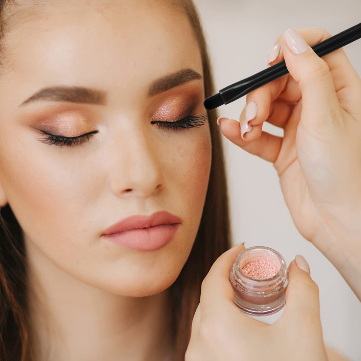 Molain Mini Makeup Brush Set - 4 in 1 Portable Travel Lip, Highlight, Eyeshadow, Foundation Blending Powder Brush Set (Black)