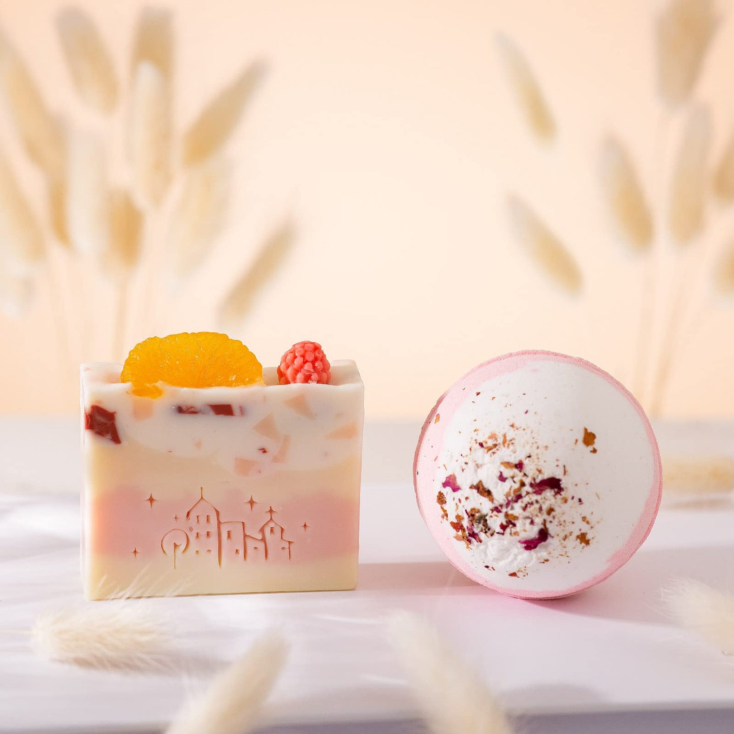 Birthday Gifts for Women, Happy Bath Set Relaxing Spa Gift Baskets Ideas for Women, Her, Mom, Sister, Female Friends, Coworker, Wife, Girlfriend, Daughter, Unique Gifts for Women Who Have Everything