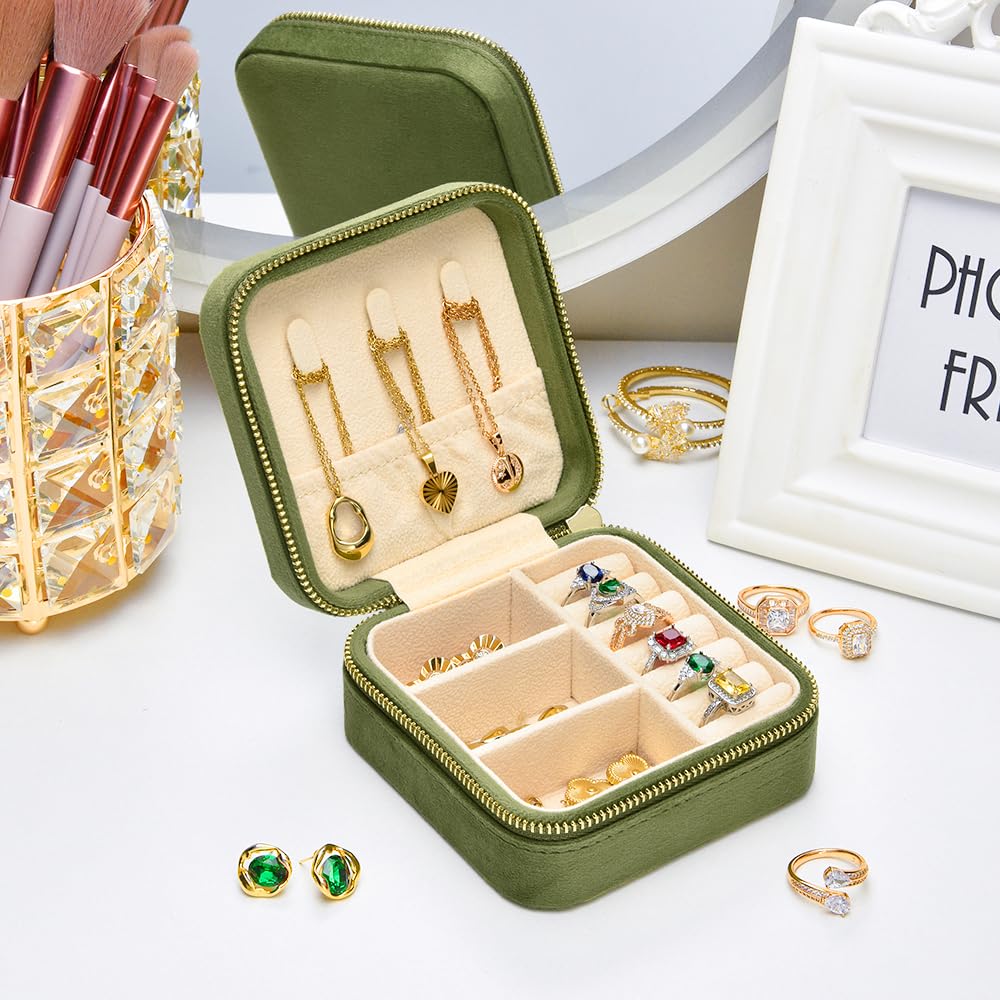 Travel Jewelry Case, Small Plush Velvet Jewelry Box for Women and Girls, Portable Jewelry holder organizer for Rings Earrings Necklaces Bracelets(Avocado Green)
