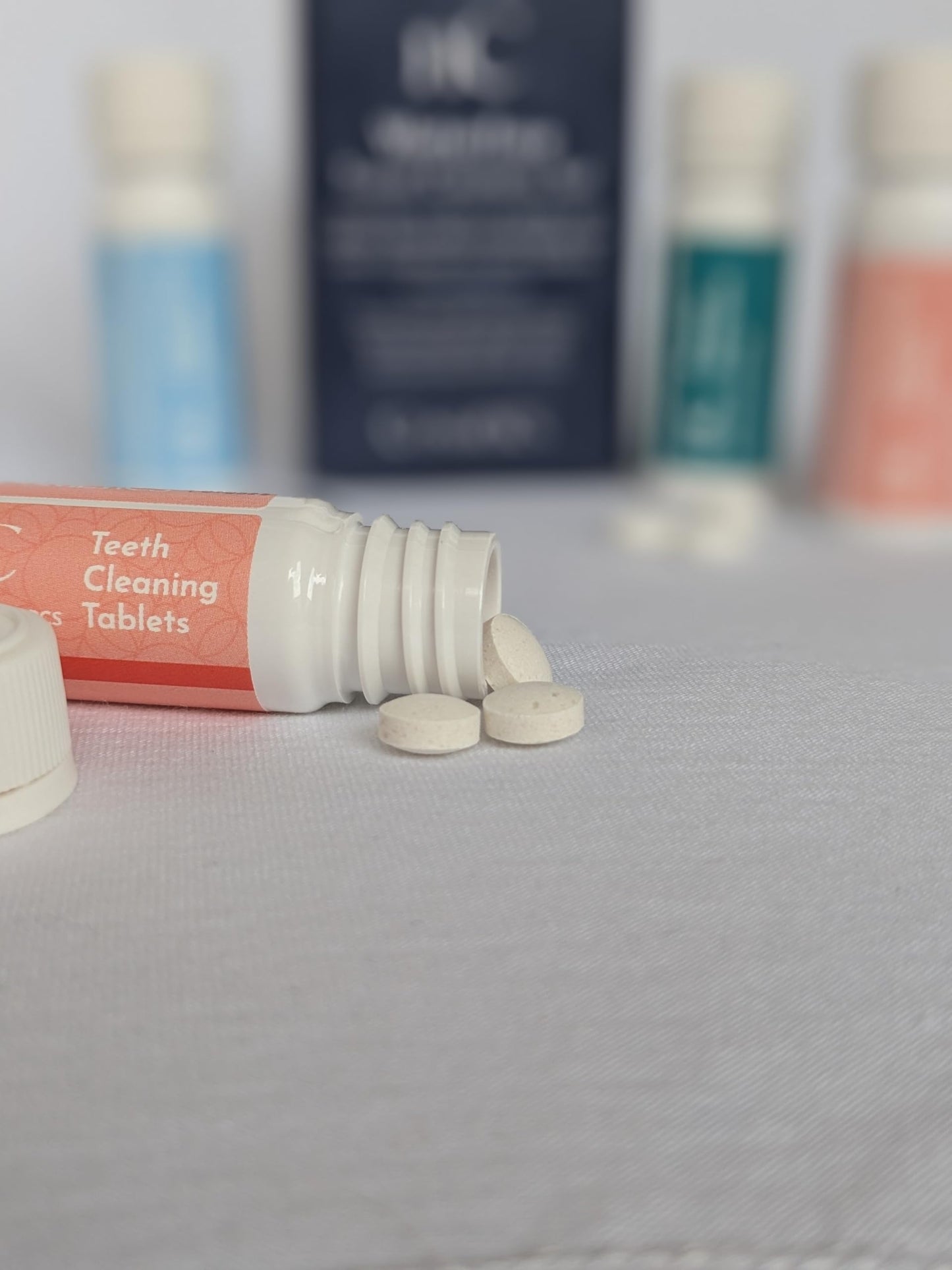 NanoSPACE Waterless Travel Toiletry Set, TSA Compliant, Includes Powder Shampoo, Toothpaste Tablets, Mouthwash Tablets, Soap Tablets