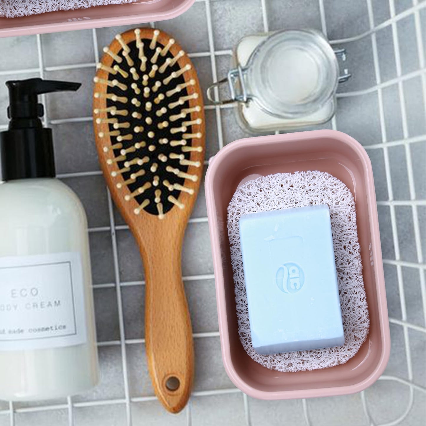 PUTING Large Travel Soap Case Leak Proof, Silicone Shampoo Bar Holder, Soap Container with Draining Layer, Slip-Resistant Portable Bar Soap Holder for Shower, Bathroom, Gym, Camping(Pink)