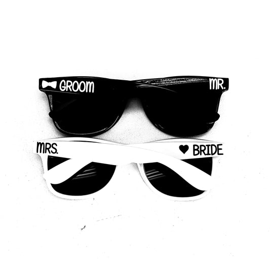 Bride and Groom Sunglasses Set by BellaCuttery, Honeymoon Gifts for the Couple, Destination Wedding Gifts
