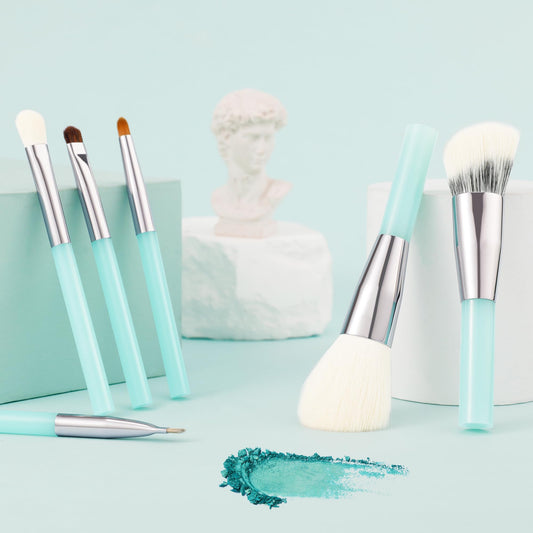 Docolor 6 Pieces Travel Makeup Brush Set, Portable On-The-Go Makeup Brush Set Travel Size Makeup Brushes for Powder Contour Blush Eyeshadow Brow Brush Make Up Brushes with Brush Foldable Holder