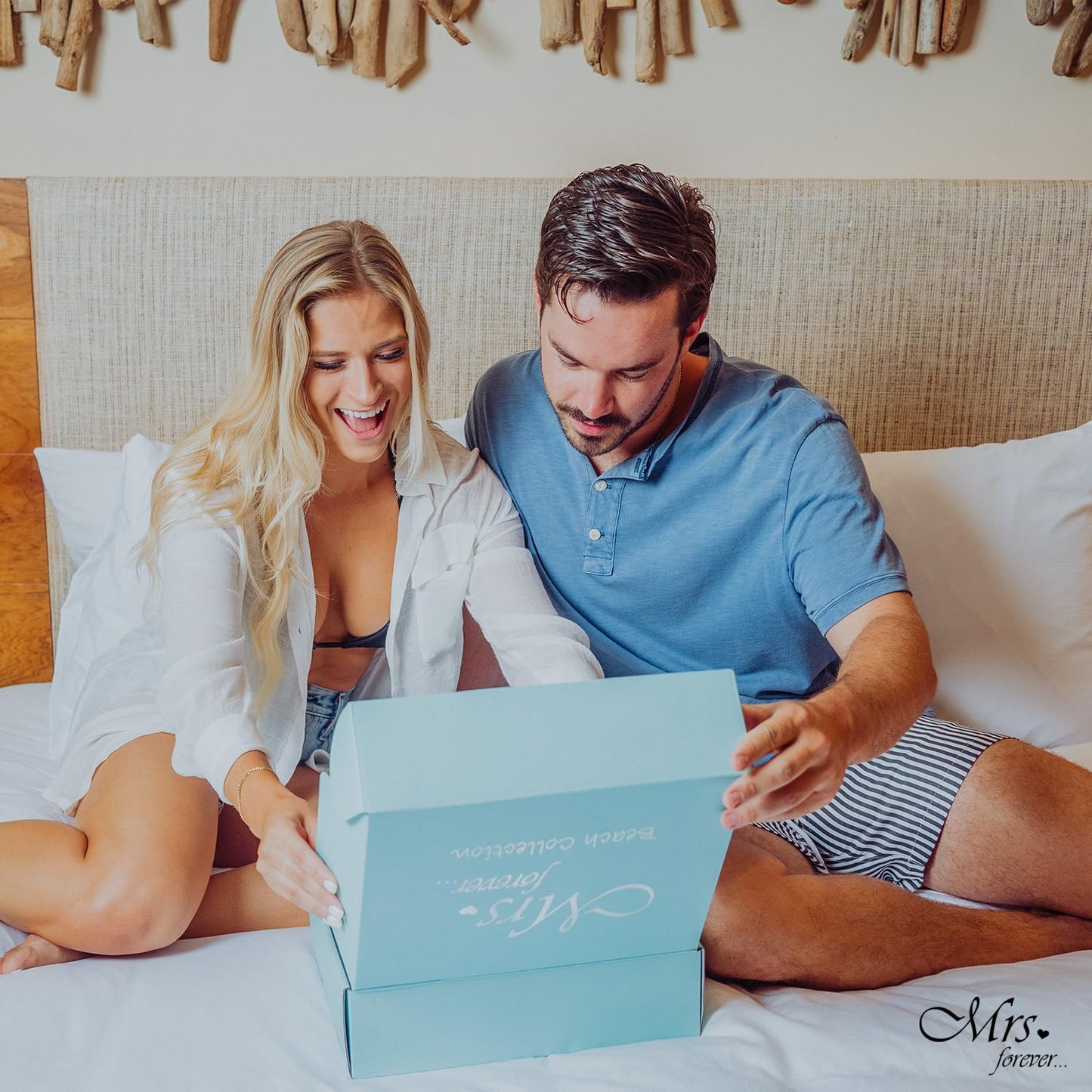 Unique Bridal Shower Beach Gifts Set - 4 Amazing Mrs Bride Gifts for her - Honeymoon Travel Essentials & Bridal Shower Gifts