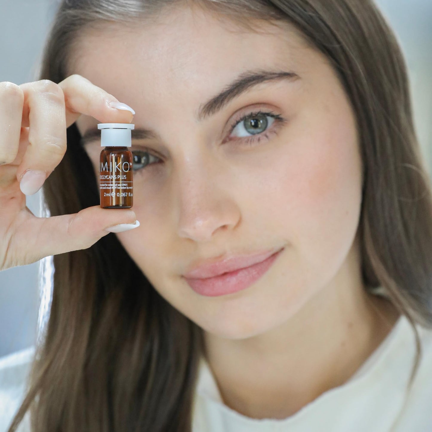 KUMIKO Ultimate Age Defying Matcha Revitalizing Facial Ampoule for Men and Women - Facial Serum Hydrates & Plumps Skin - Defend, Restore and Rejuvenate All Skin Types with Vitamin C - 15 Vials