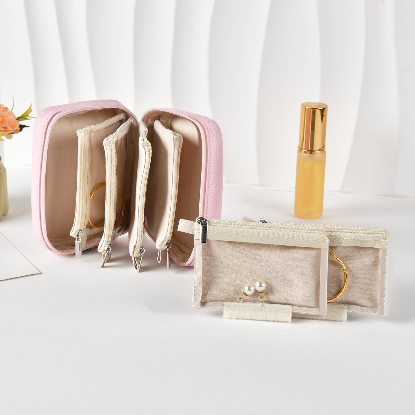 Portable Jewelry Case, Small Travel Jewelry Storage Bag with 6 Velvet Zipper Pockets, Jewerly Organizer Case for Earrings, Rings, Bracelets – Birthday or Graduation Gift for Women Girls