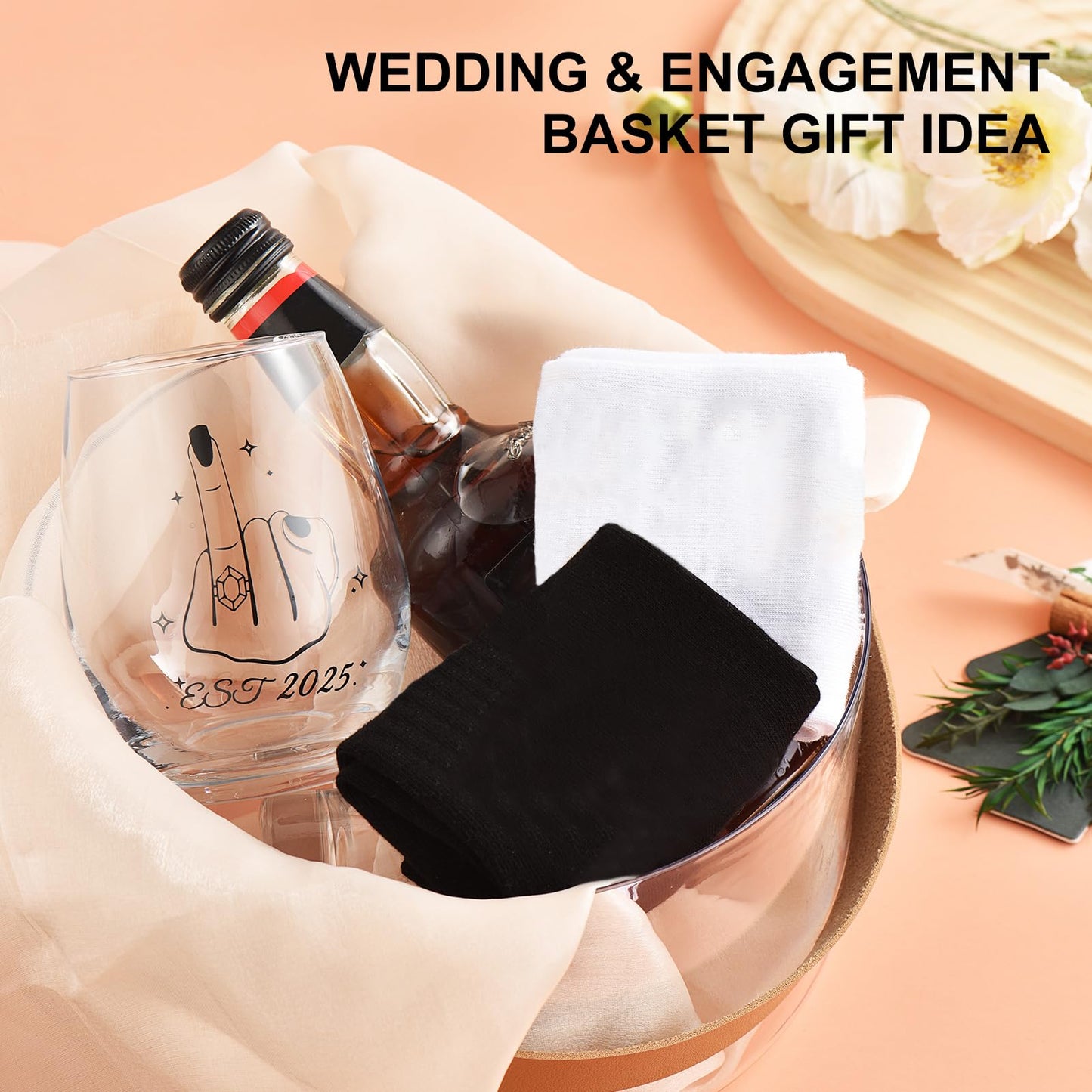 Jacriah Couples Socks Set Newlyweds Gift – Hubby and Wifey Wedding Socks for Bride & Groom, Engagement Gift Bridal Shower Gifts (Hubby and Wifey)