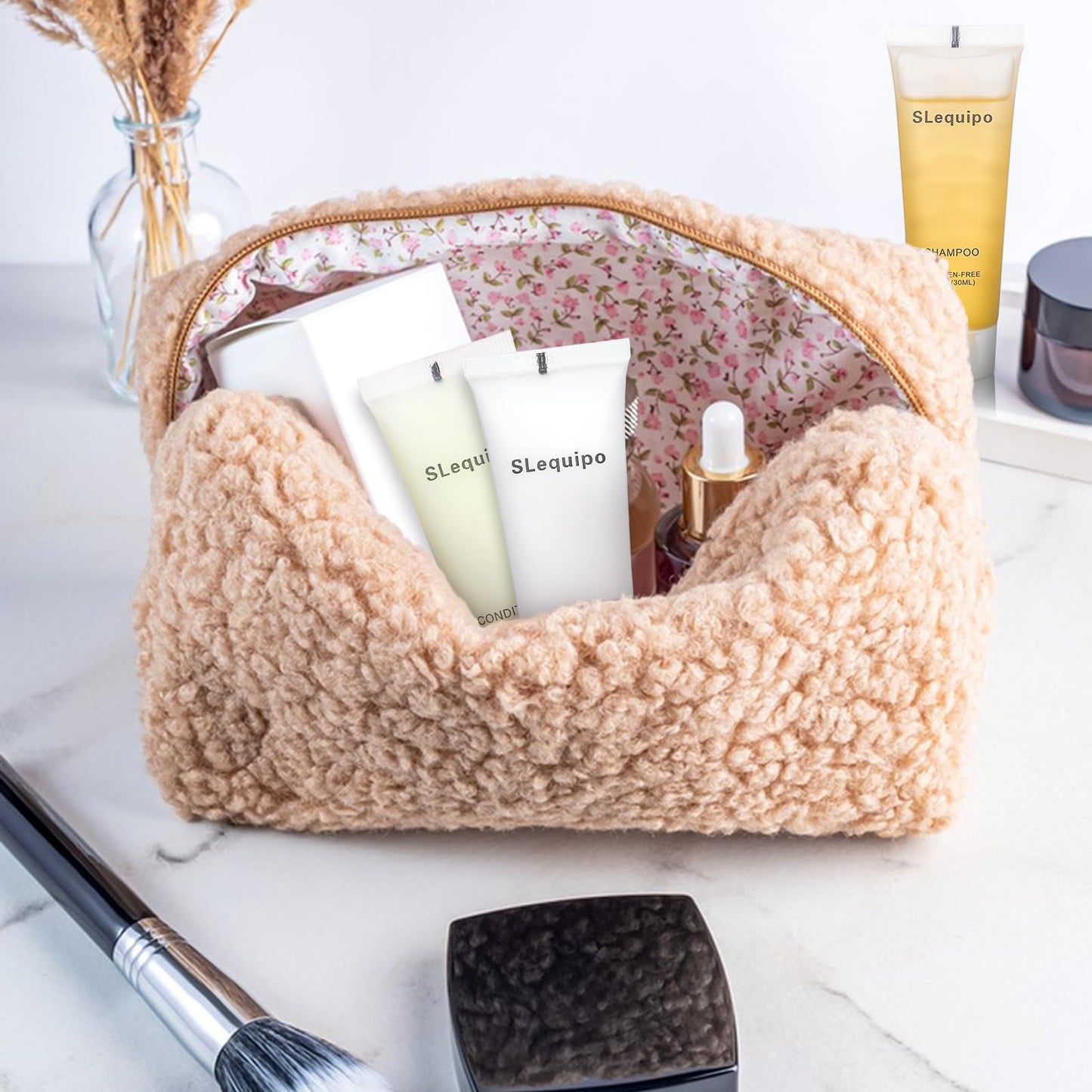 SLequipo 4-IN-1 Hotel Toiletries Bulk Set (100PCS) 4-Piece Set: 25 Hotel Bar Soap 0.5oz, 25 Hotel Shampoo, 25 Conditioner Travel Size, 25 Hotel Body Lotion - Bulk Mini Guest Amenities