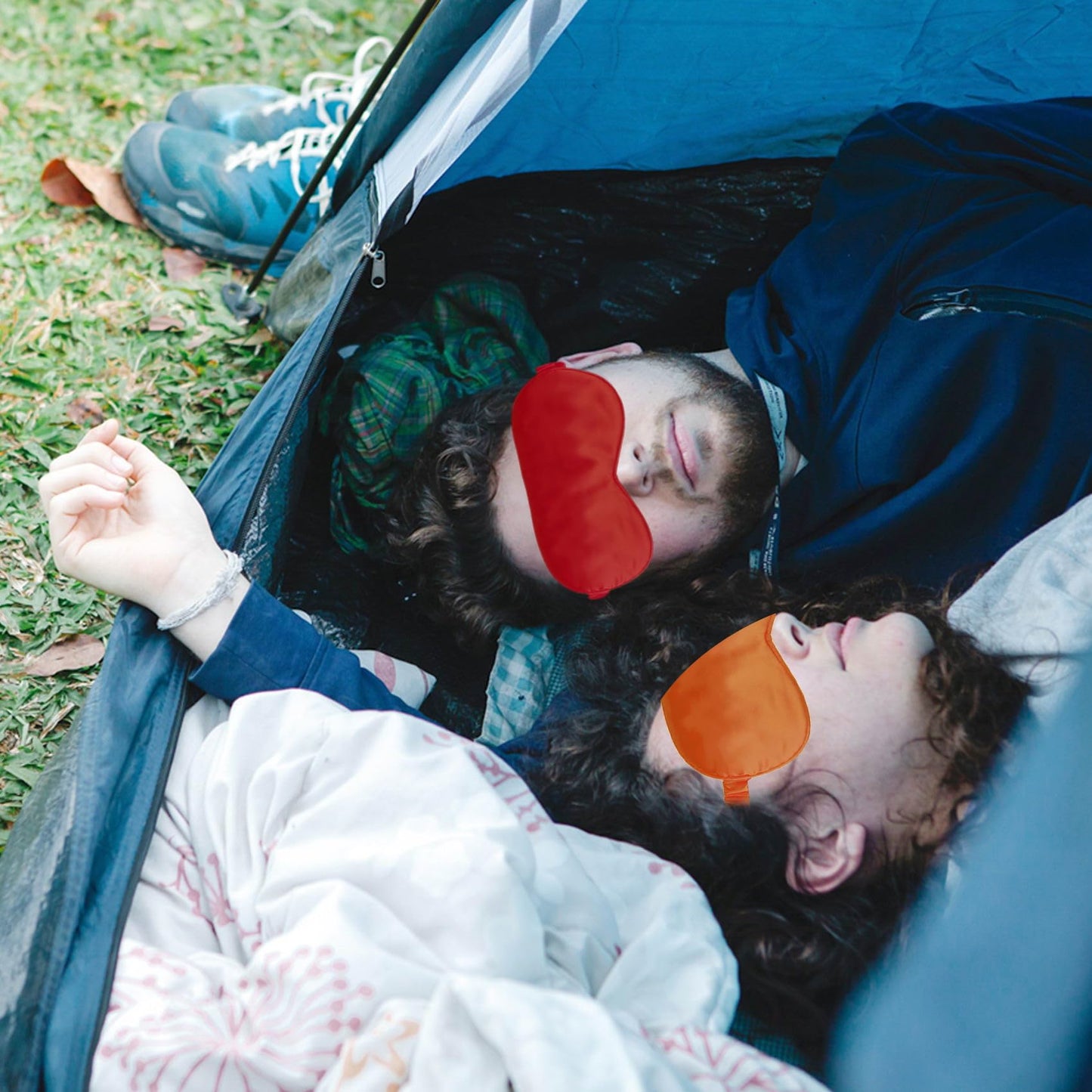 1 Pack Sleep Mask, Silk Eye Mask with Elastic Strap, Blindfold, Soft Silk Sleeping Mask for Girls, Women, Men (White)