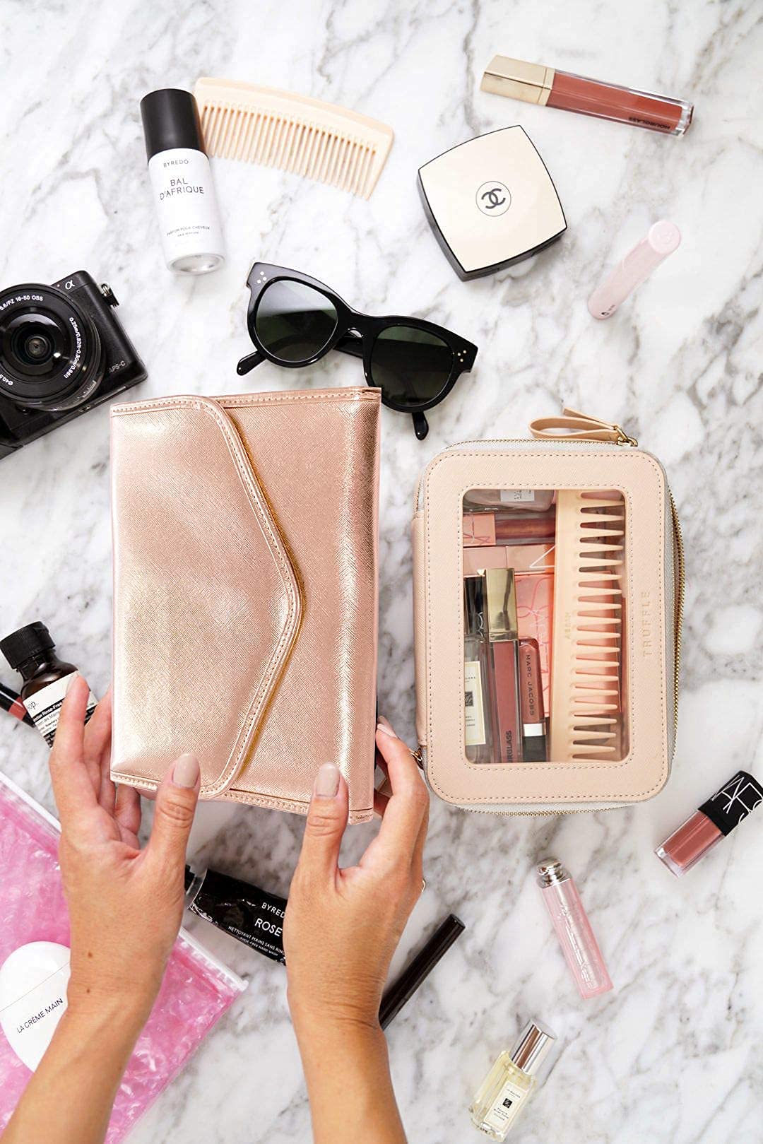 Altitude Boutique Travel Jewelry Organizer Roll Foldable Jewelry Case for Journey Packing Vacation-Rings, Necklaces, Bracelets, Earrings (Rose Gold, Medium)