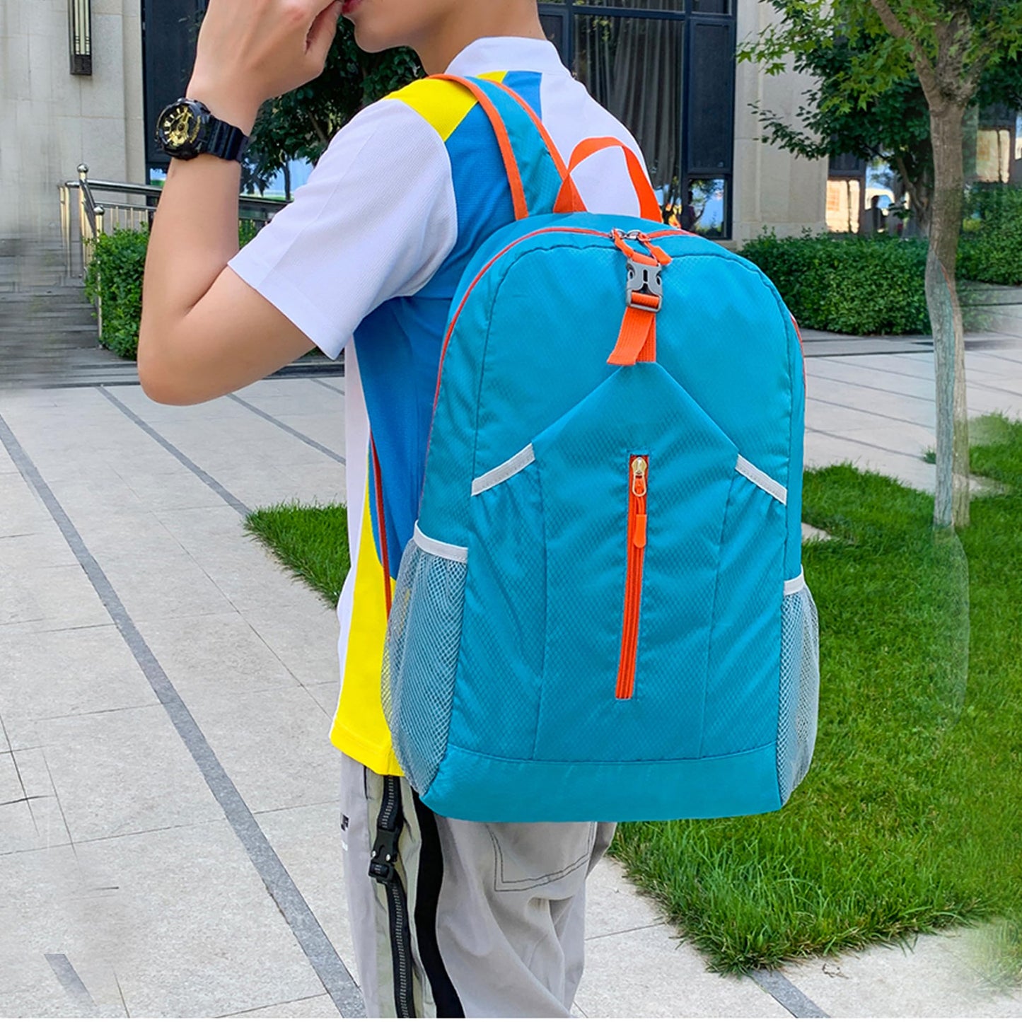 levayhill 25L Foldable Hiking Backpack Lightweight Packable Basic-Daypack Collapsible Bag Water-Resistant Travel Men Women Camping Cycling Outdoor (Blue)