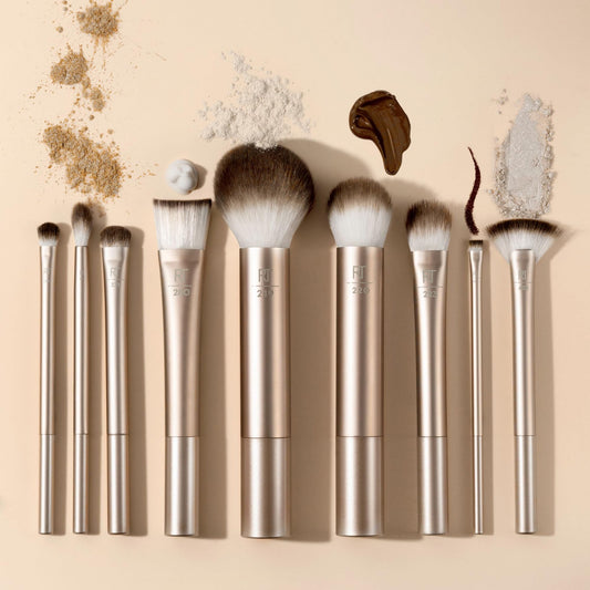 Real Techniques 9 Piece Au Naturale Makeup Brush Set, For Liquid, Cream, & Powder Eyeshadow, Foundation, Blush, Bronzer & Contour, Travel Friendly Brushes, Gift Set, Cruelty-Free Bristles