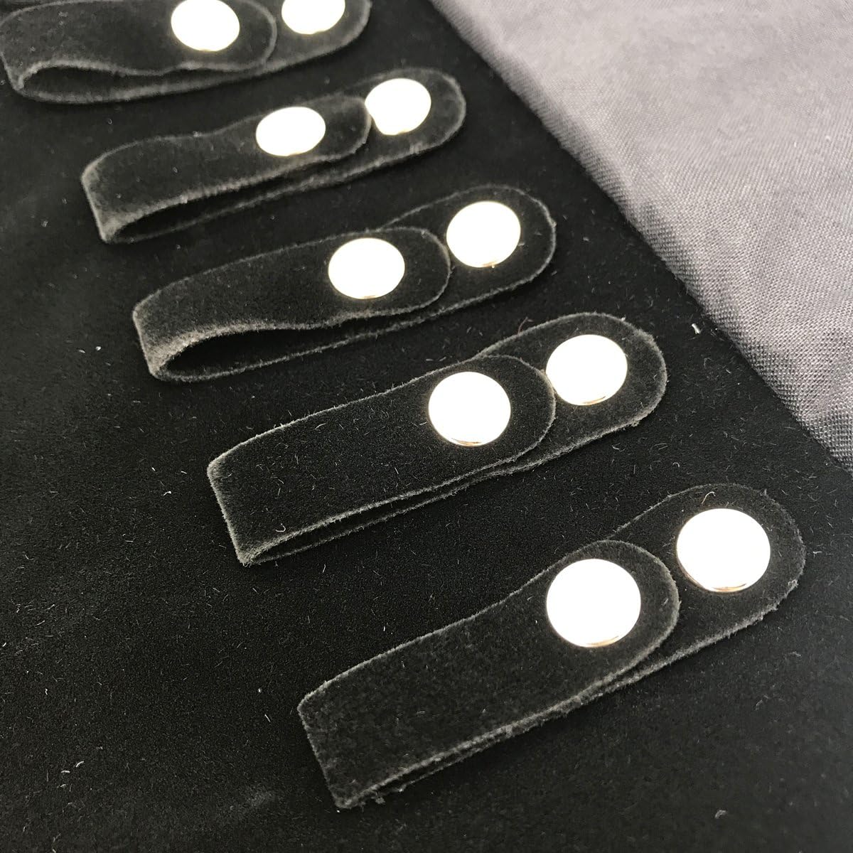 UnionPlus Velvet Travel Jewelry Roll Bag Organizer for Necklace, Elastic Band and Anti-winding, Black