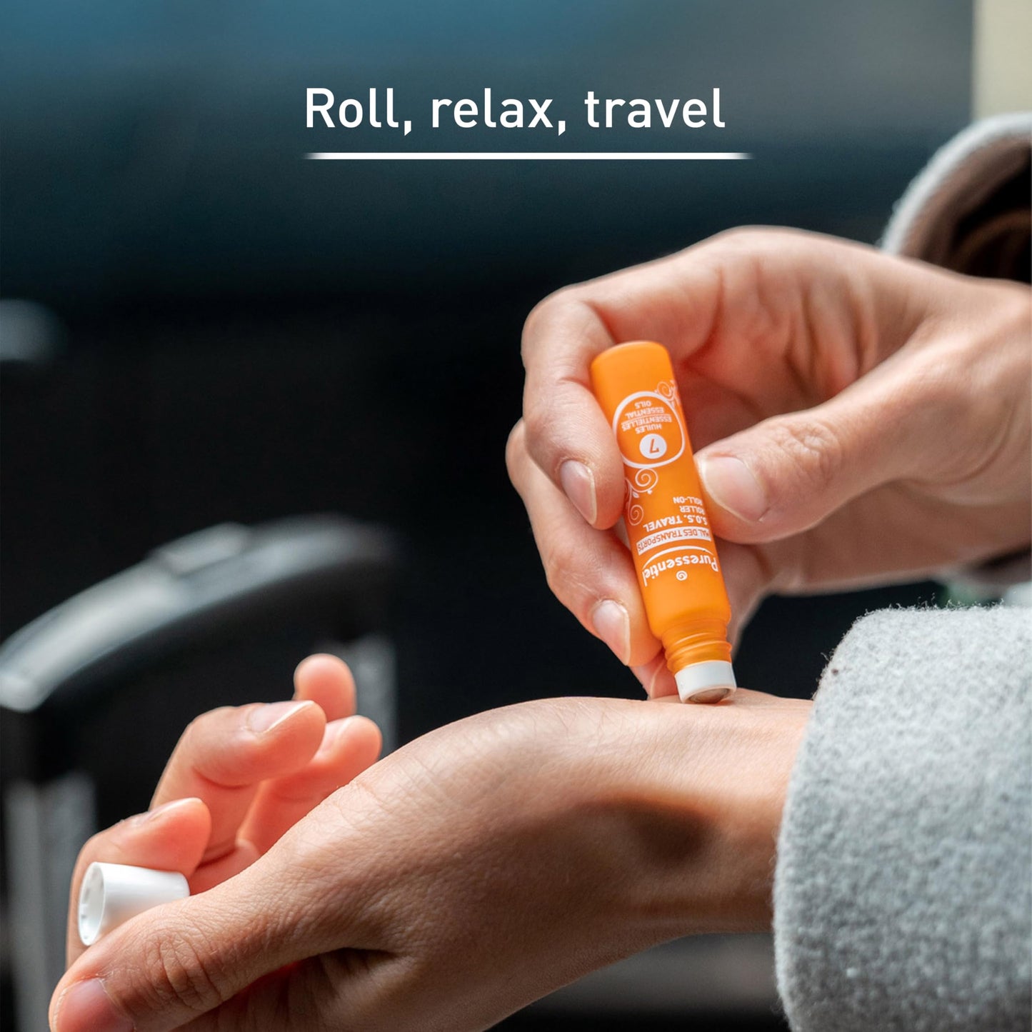 Puressentiel SOS Travel Sickness Roller - Essential Oils Roll-On for Motion Sickness - Calming Agents Suitable for Children - No Synthetics - 0.17 oz