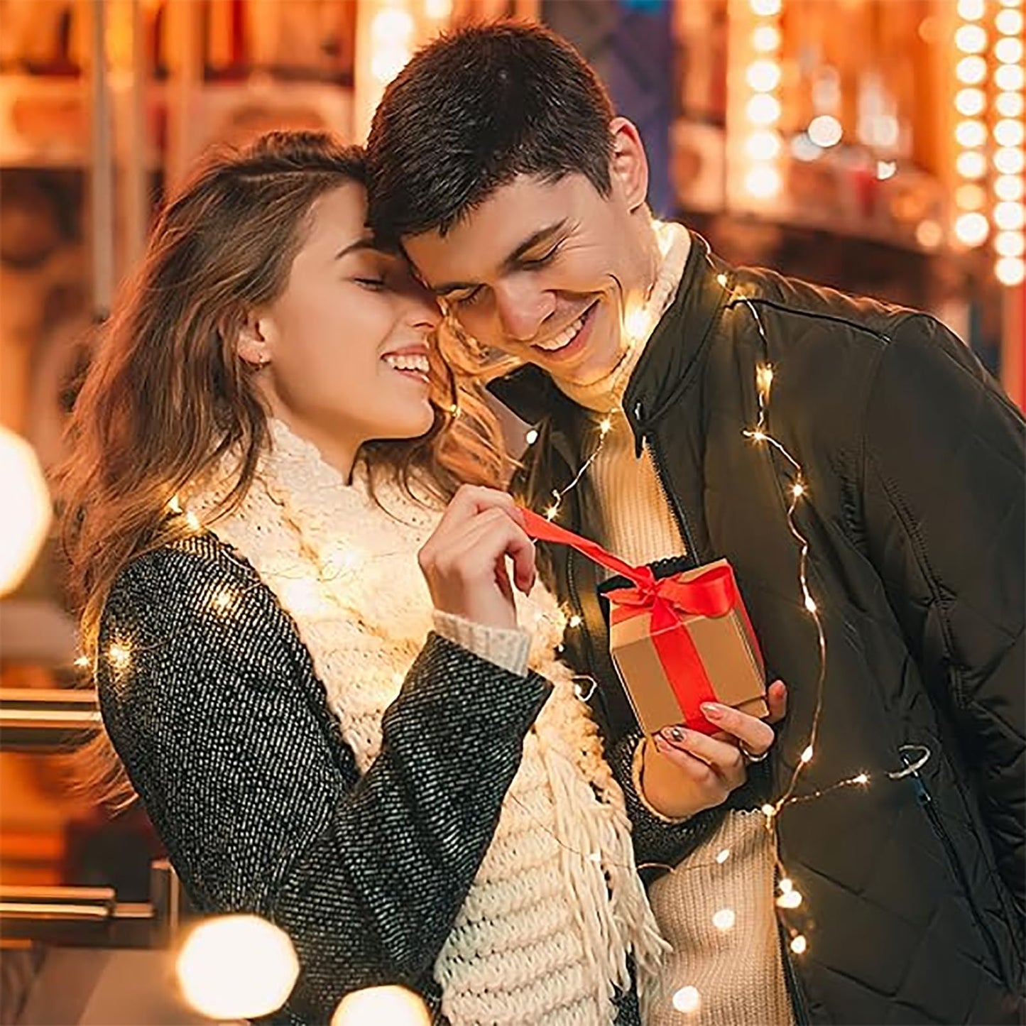 Travel Jewelry Case with Mirror, Small Jewelry Box for Women, Portable Jewelry Organizer Travel, Black Travel Jewelry Case Organizer for Necklaces, Earrings, Bracelets, Lover Gift for Men Women