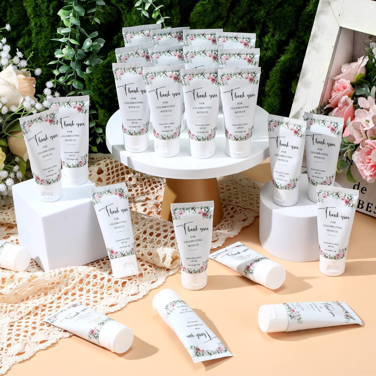 Dansib 24 Pcs Mini Sunscreen Bulk for Summer Wedding Party Spf 30 Water Resistant Sunscreen Lotion Bulk 1oz Travel Size for Thank You Gifts Wedding Party Supplies(White Cream,Floral)