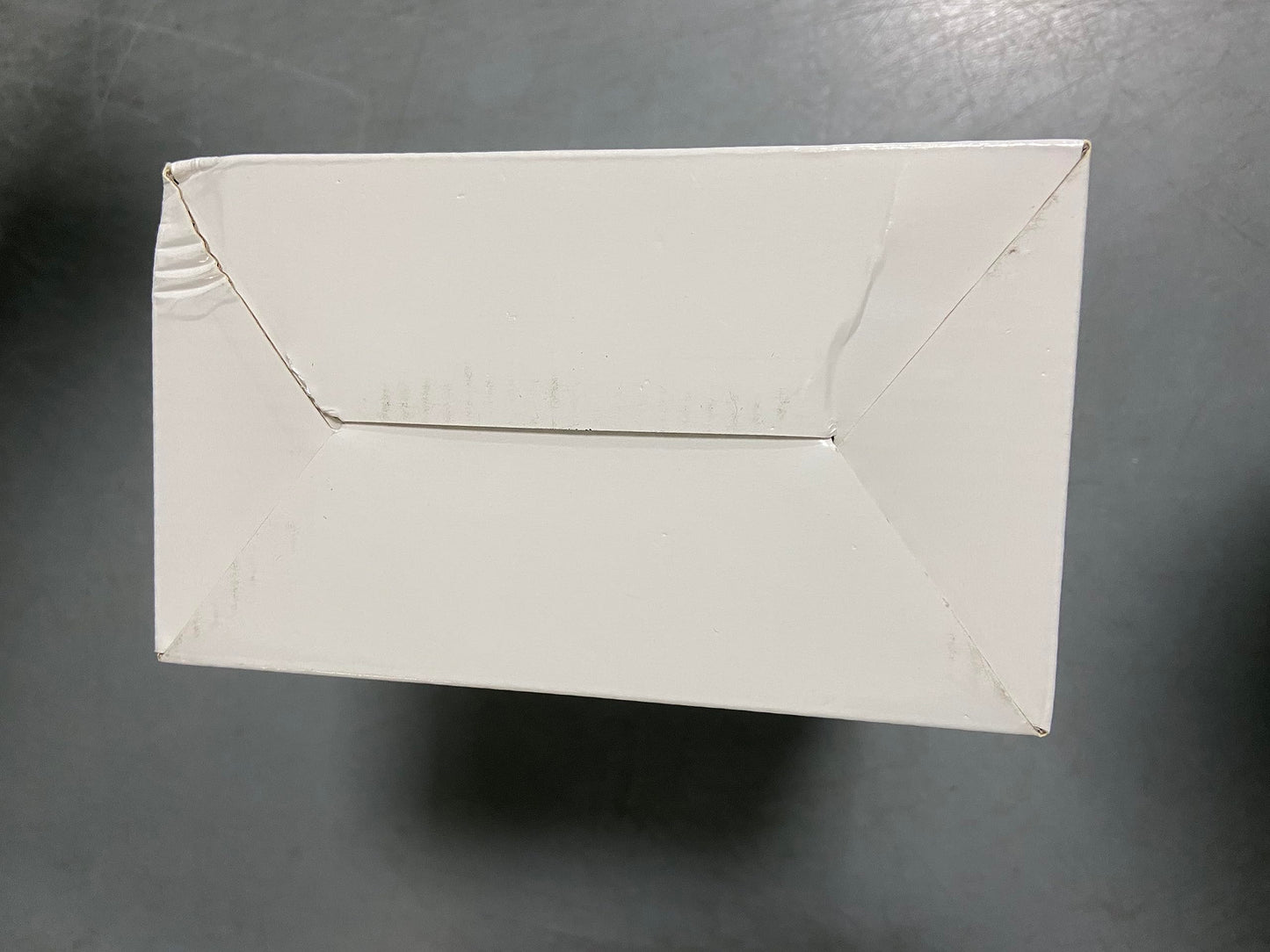 slopehill Professional Ionic Hair Dryer, Powerful 1800W Fast Drying Low Noise Blow Dryer with 2 Concentrator Nozzle 1 Diffuser Attachments for Home Salon Travel