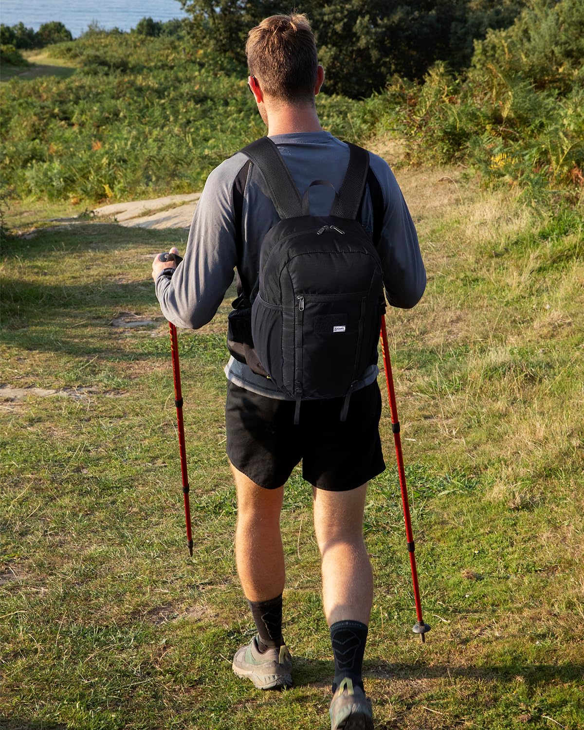 Blue Quartz 15L Small Hiking Backpack with Chest Pockets for Phone, Ultralight Hiking Daypack with Sternum Straps, Lightweight Foldable Packable Back Pack for Women Men(patent pending)