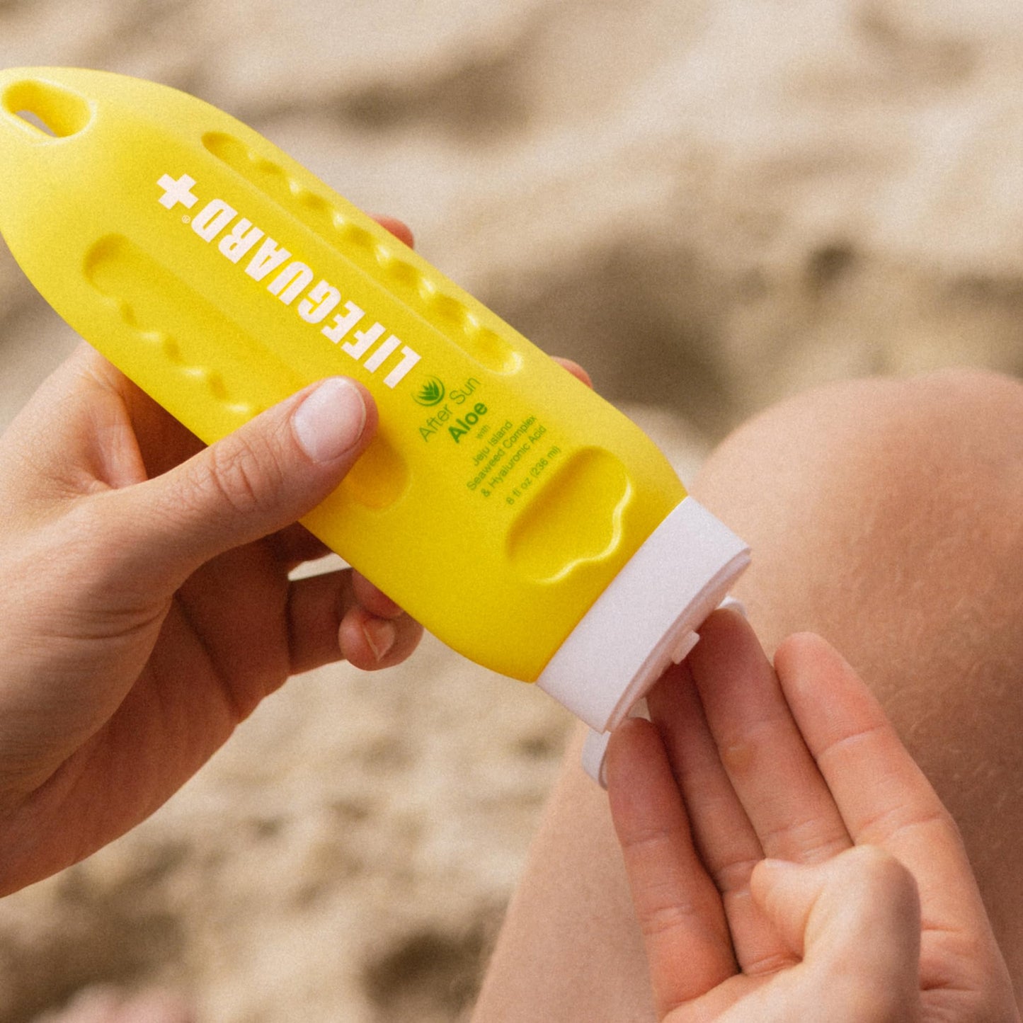 LIFEGUARD After Sun Aloe Gel - Cooling and Soothing Aloe Gel for After Sun Care and Sunburn Relief, Instant Hydration and Moisturizer, Lightweight Texture - 8 fl. oz.