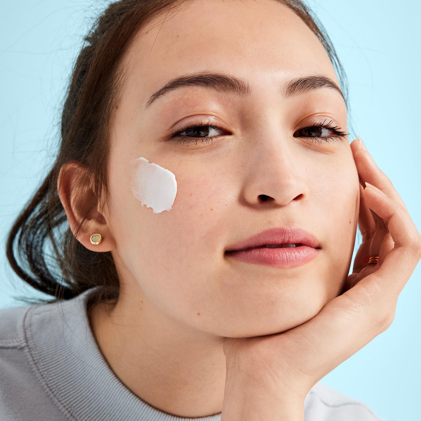 First Aid Beauty - Ultra Repair Hydra-Firm Night Cream, Hydrating Night Repair Skin Cream, Visibly Combat Signs of Aging, Deeply Rich & Buttery Texture, Alcohol Free, Sensitive Skin Safe, 1.7 oz