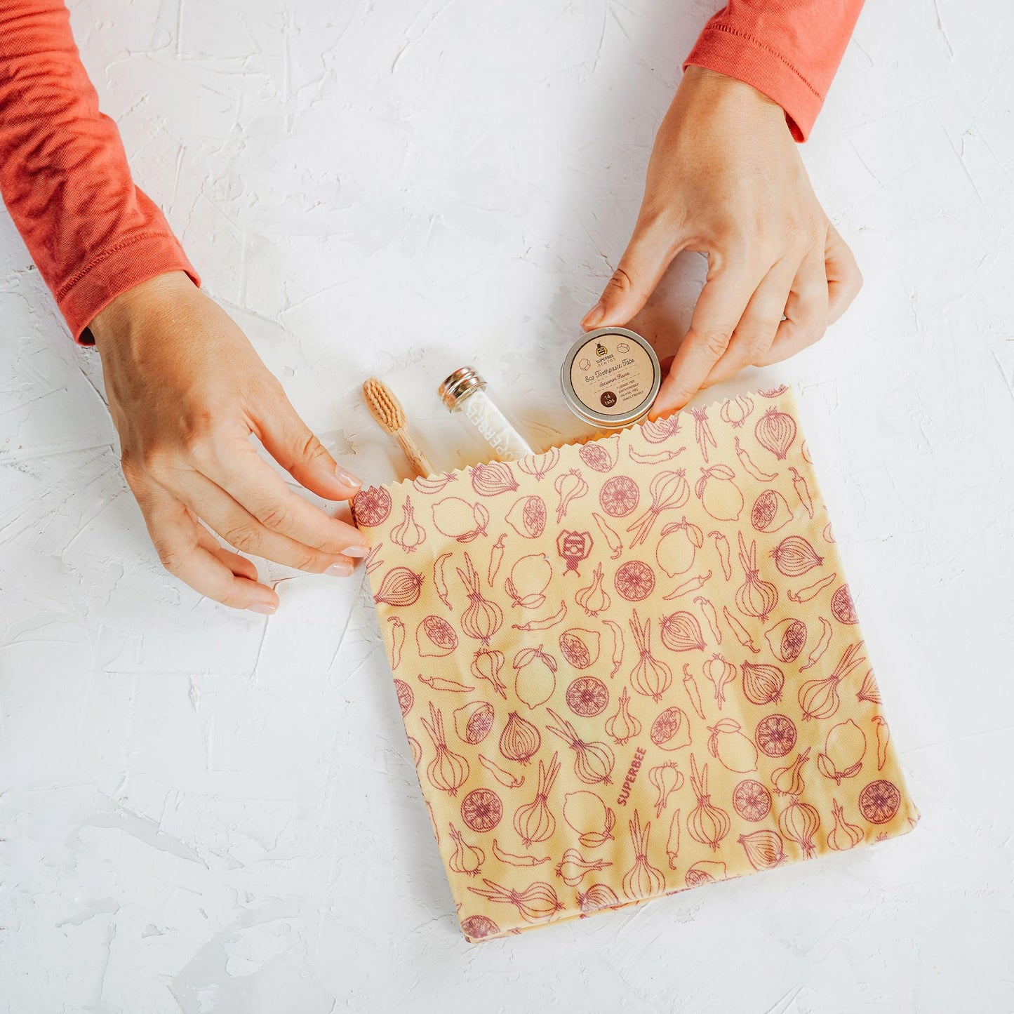 SuperBee Travel kit with Dentos Toothpaste Tablets 14 tabs, Natural Floss, Soft Bristles Bamboo Toothbrush - Fluoride Free & Eco Friendly, Travel Size kit Plastic Free