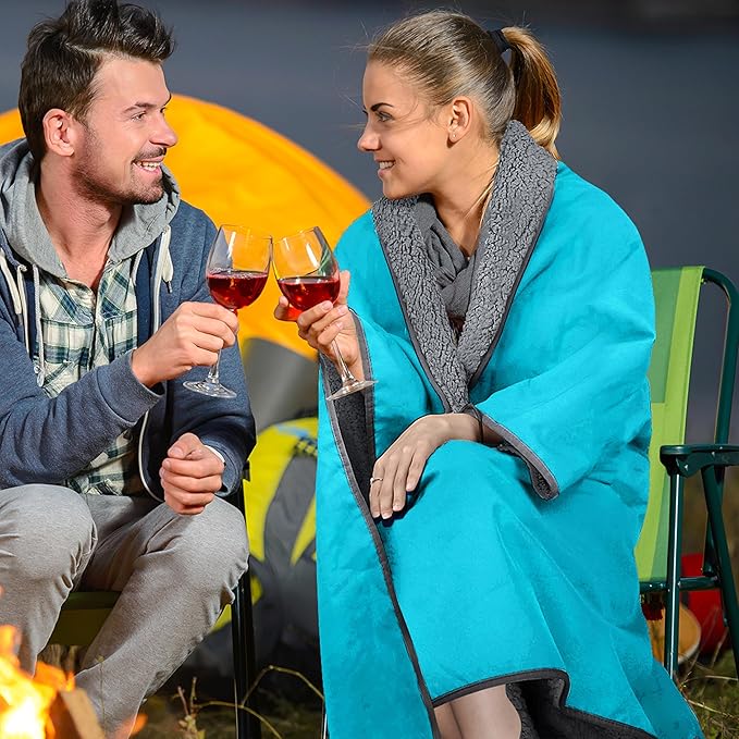 Tirrinia Waterproof Outdoor Blanket with Sherpa Lining, Windproof Triple Layers Warm Comfy Foldable for Camping Stadium, Beach, Picnic, Grass, Concerts, Car, Dog, 51''X 59'' & 59''X 80''