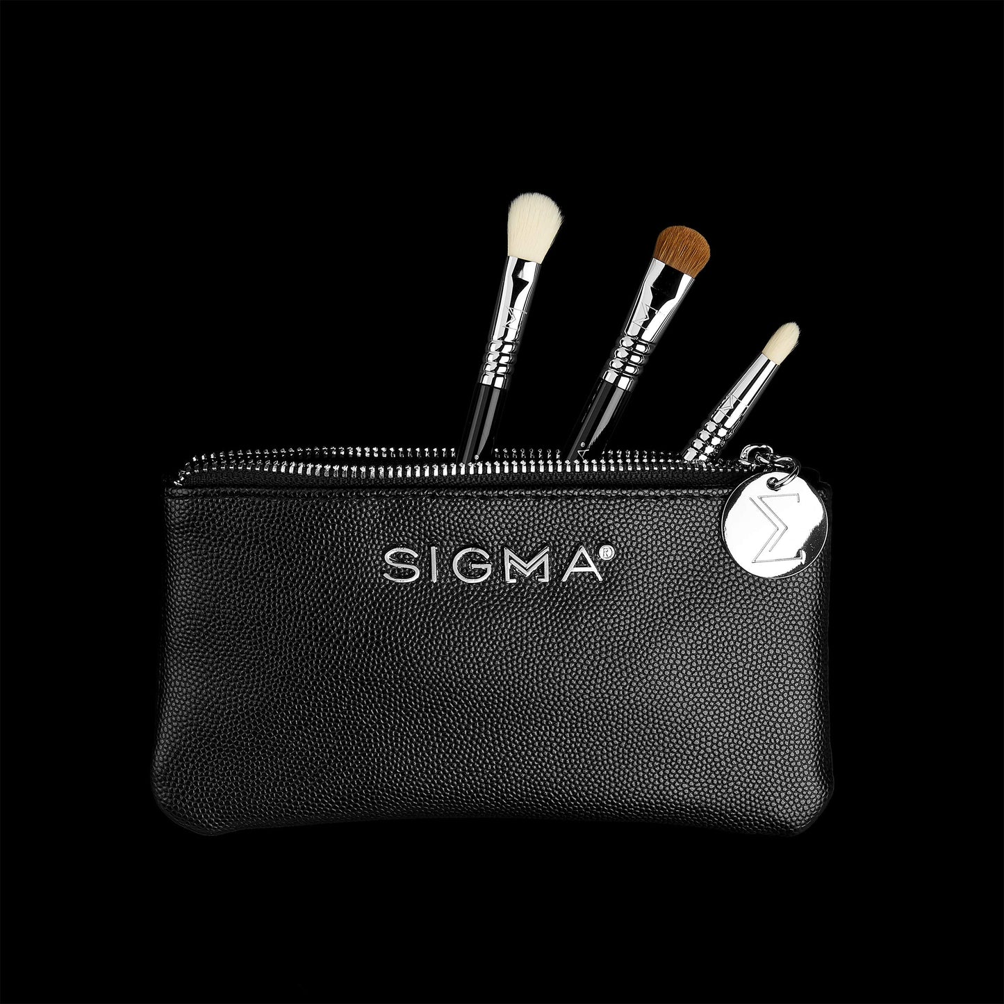 Sigma Beauty Glam ‘N Glow Mini Eye Makeup Brush Set – Set of 3 Eye Makeup Brushes for Blending, Shading, Lining, and Smudging, Includes Stylish Black Small Makeup Bag (4 Pcs)
