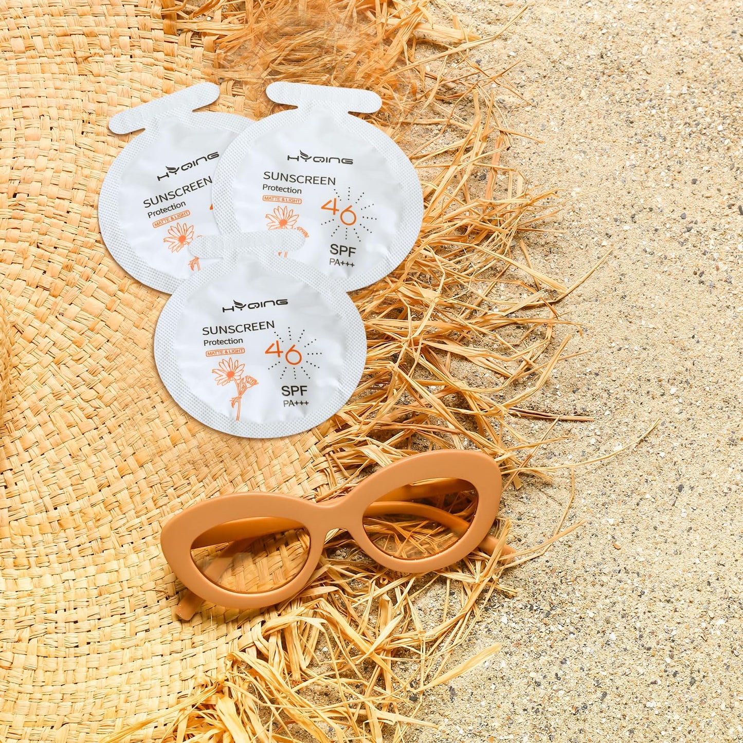 Heigble 100 Pcs Sunscreen Bulk Mini Travel Size Sunscreen Packets SPF 46+ Summer Party Gifts for Women Girl