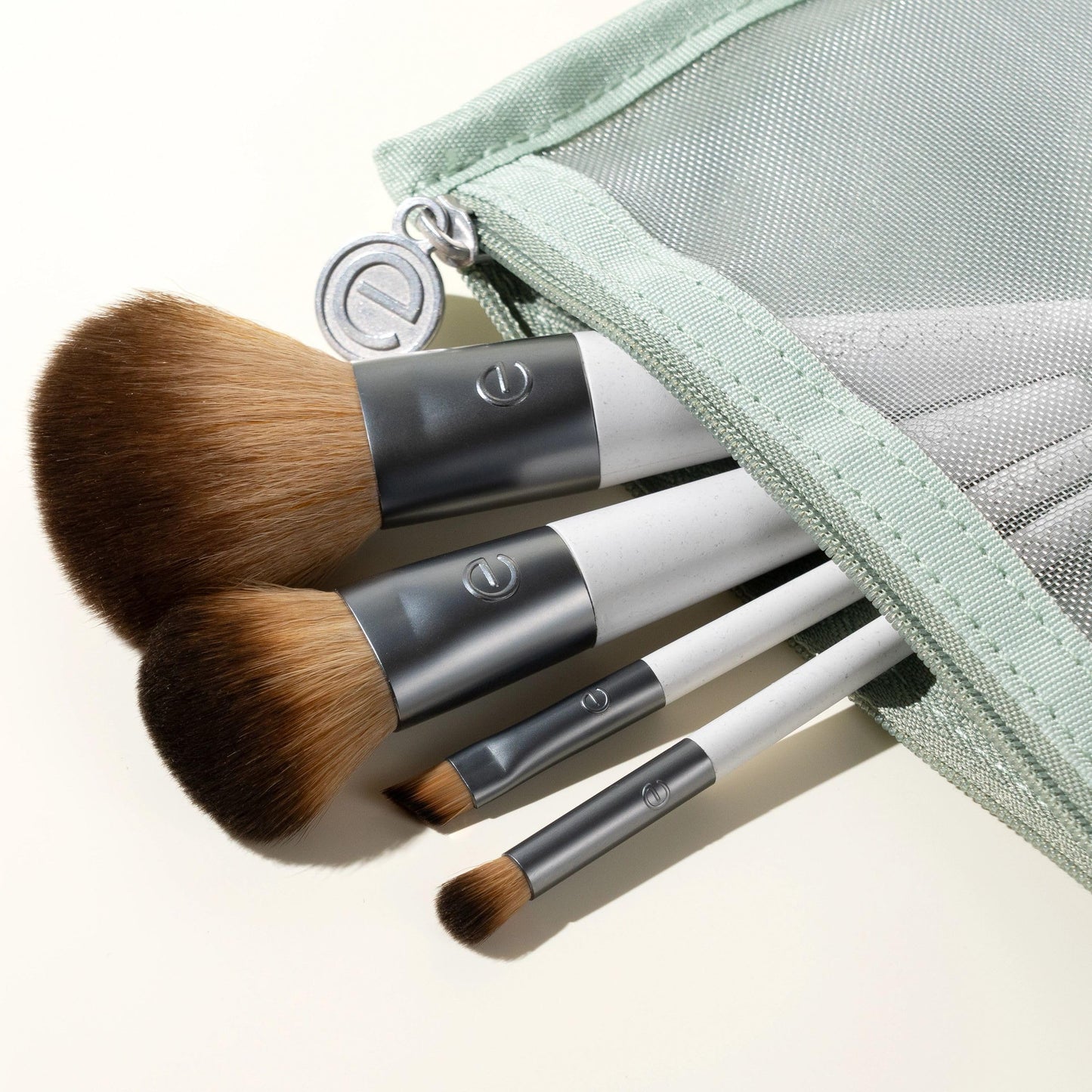 EcoTools On-The-Go Makeup Brush Kit, Travel-Friendly Brush Set, Mini-Size Makeup Tools for Powders, Blush, Bronzer, & Eyeshadows, Eco-Friendly, Synthetic Bristles, Cruelty-Free & Vegan, 5 Piece Set