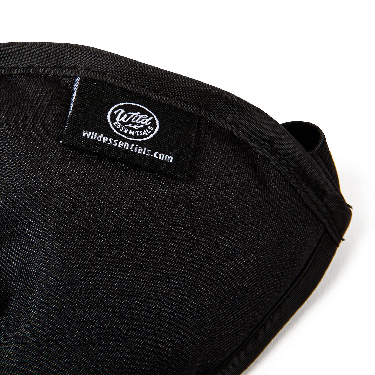 Wild Essentials Infusion Sleep Mask Infused with French Lavender, Includes resealable Pouch to Keep Fresh, Nose Bridge to Block Light Below Eyes, Aromatherapy, Calming, Relaxing, Black