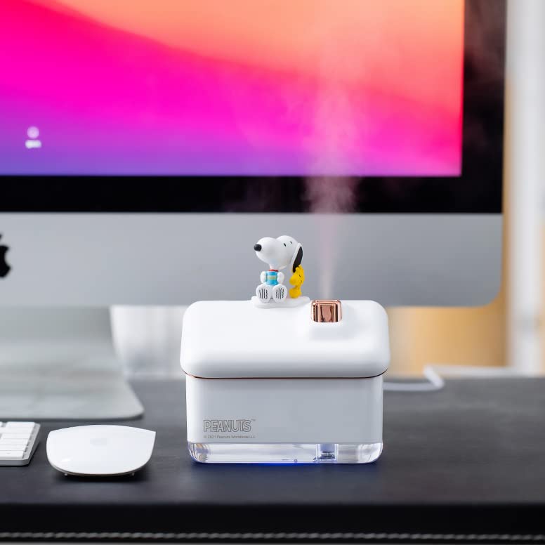 Snoopy Mood Light & Humidifier - Mini Desk Lamp, Rainbow Color, 300ml (10oz), Sprays 50ml (1.7oz) per Hour, 5 Modes, Beige [OFFICIAL LICENSE]