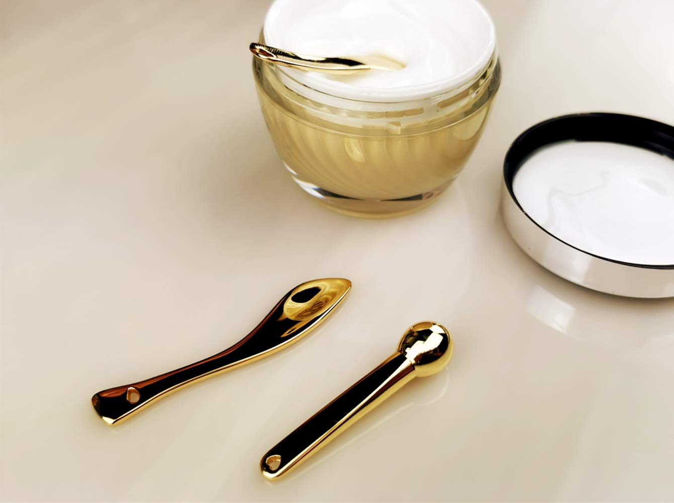 GOERTI 3Pcs Metal Makeup Spatula Mini Spoon and Eye Cream Massage Sticks Beauty Scoop for Facial Cosmetic Face Cream