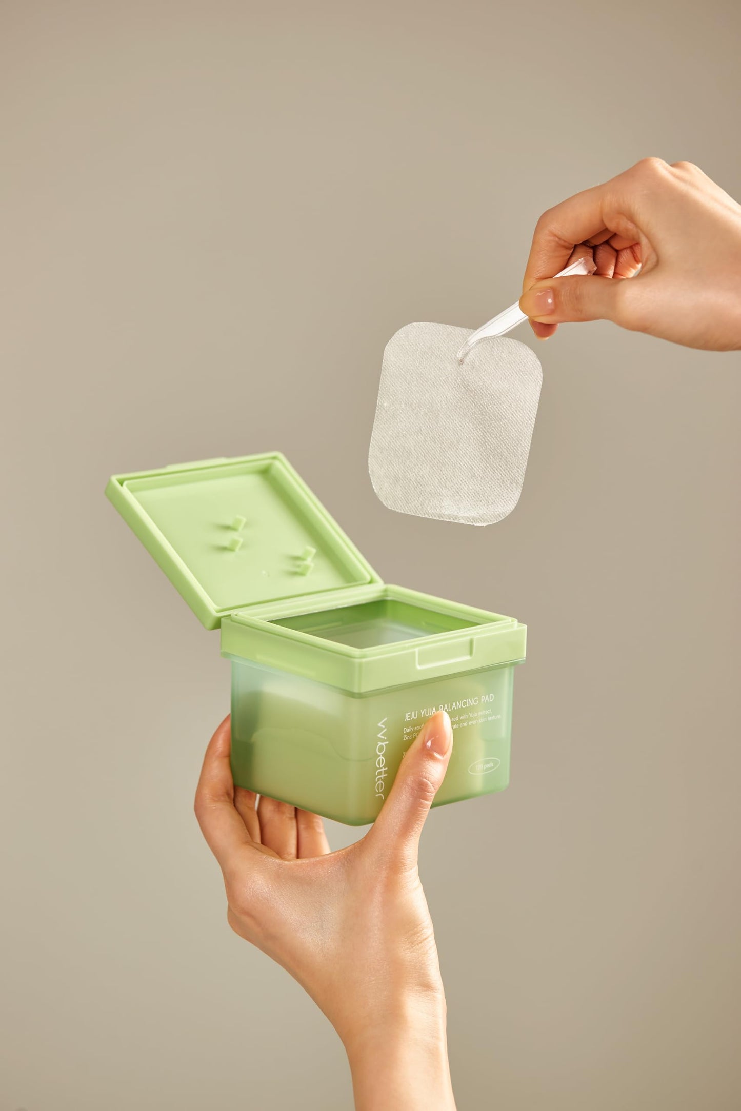 VVBETTER Jeju Yuja Balancing Toner Pads – with Zinc PCA, Exfoliating with PHA, Soothing, for Acne Prone & Skin – Vegan Micro-Hole Pads (120pads)