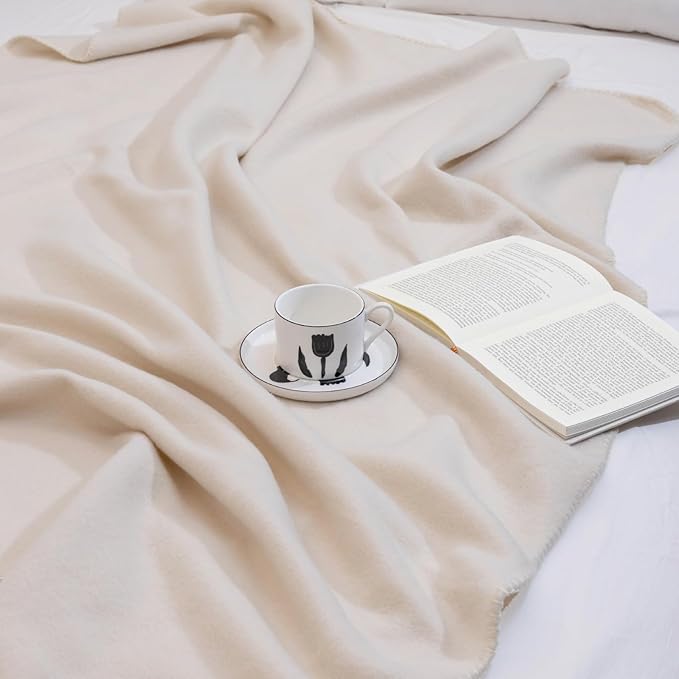 CAI TENG Fleece Throw Blankets 6 Pack Bulk Lightweight Warm Soft 50 x 60 in Kids Blanket Picnic Cozy Fleece Fabric Microfiber Small Blanket for Bed Sofa Office Travel Beige