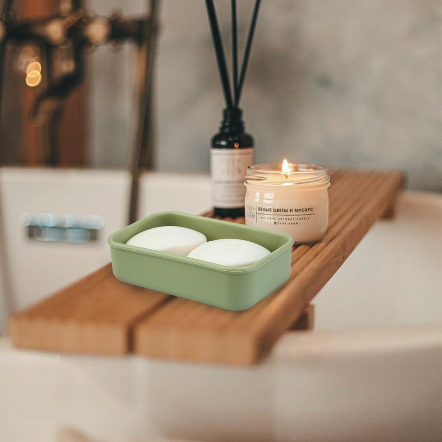 TITATI Large Travel Soap Case, Silicone Soap Holder with Drainage Tray, Portable Shampoo Bar Case for Shower, Camp, Gym (Pea Green)