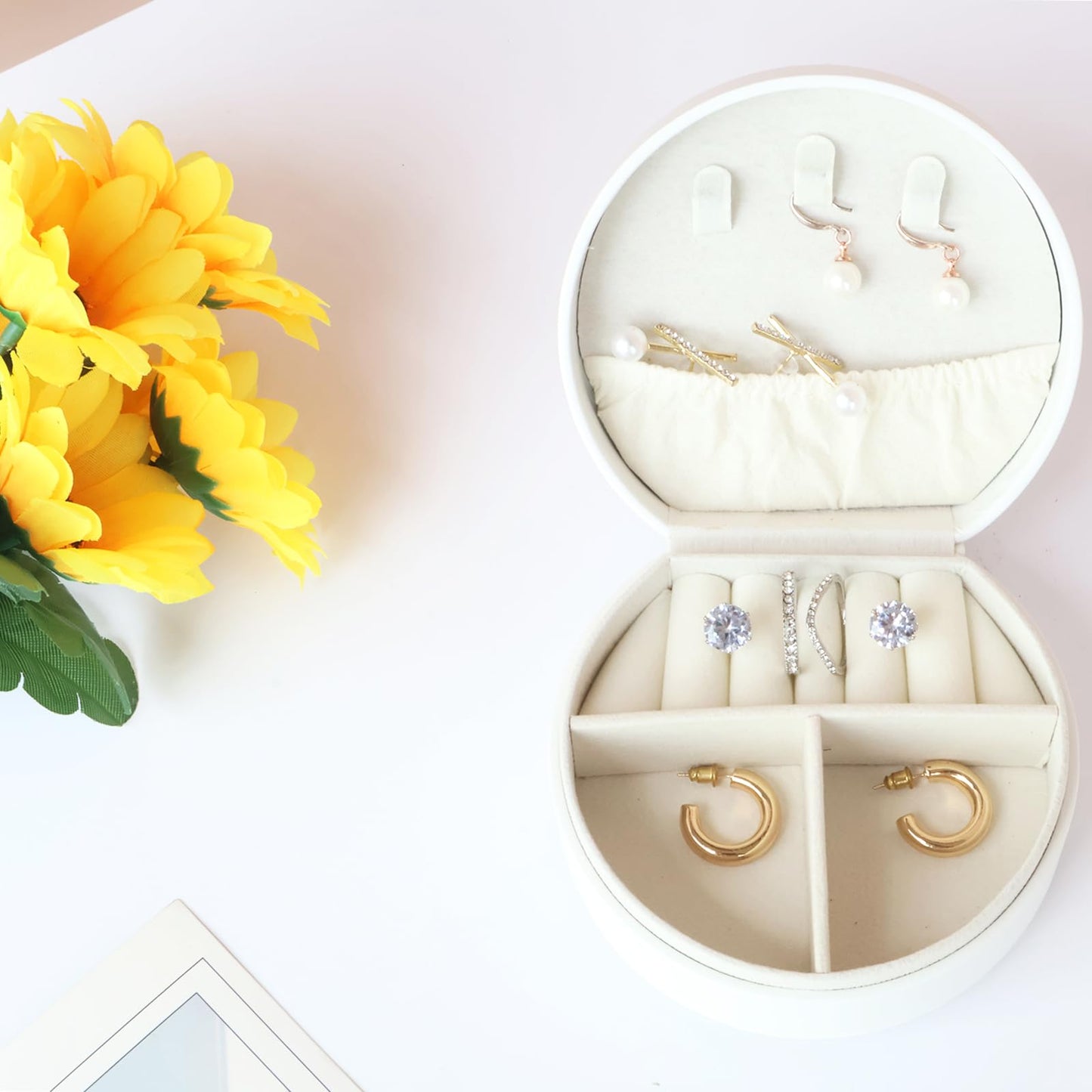 Travel Jewelry Case,Personalized Jewelry Box,Elegant Half-Moon Design with Personalized Golden Initial Case,Personalized Gifts for Women,Jewelry organizer;Personalized Gifts for Women or Friends(E)