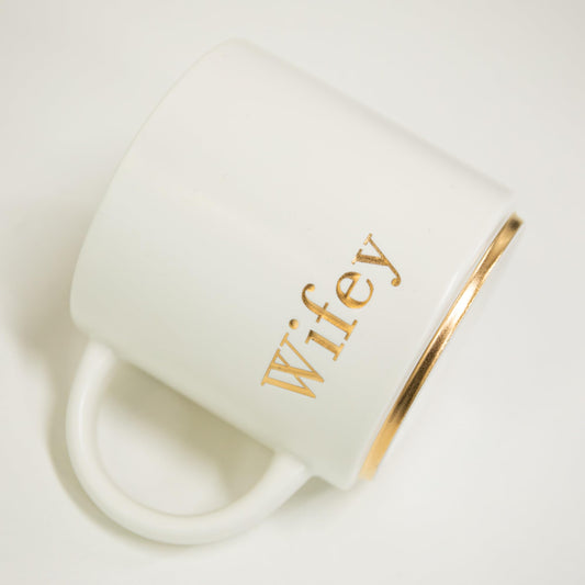 COLLECTIVE HOME - Mr. & Mrs. Ceramic Mugs, Wedding Gift Set, Perfect Luxury Couple's Gift, Elegant Design, Premium Ceramic, 2-Piece Set (Hubby & Wifey)