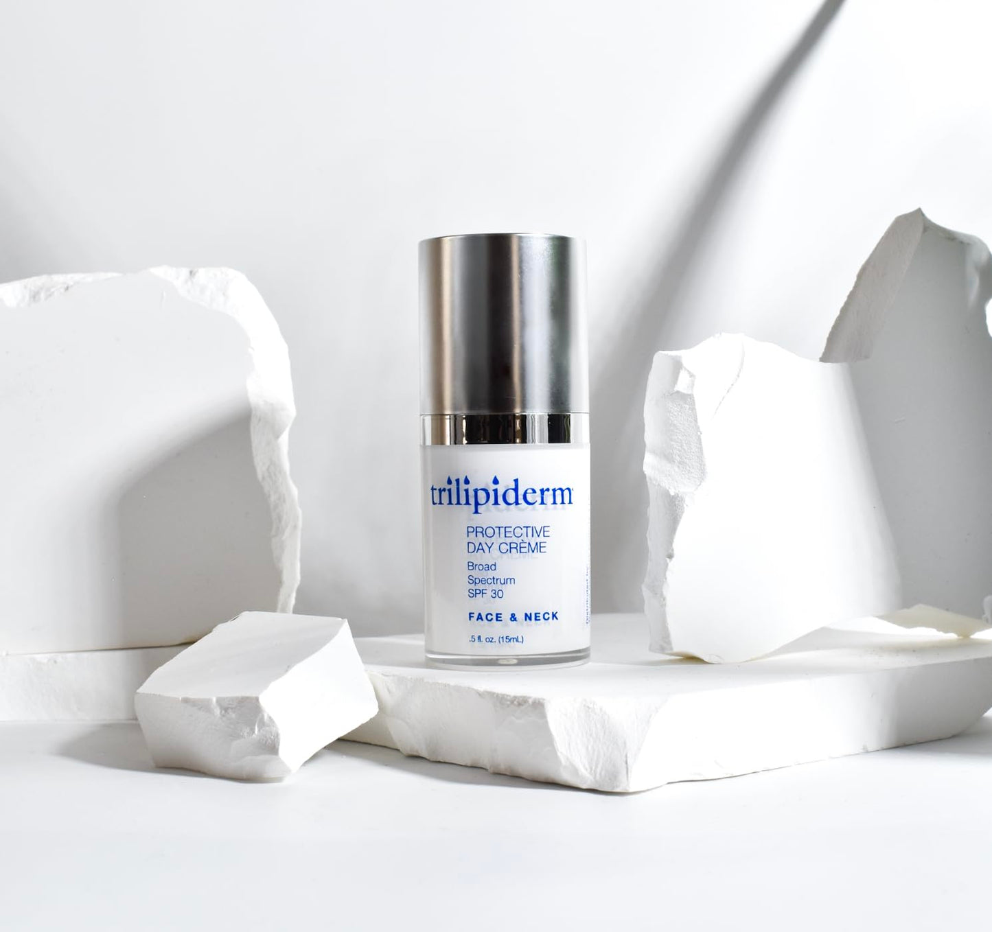 Trilipiderm Day Crème Mini .5oz, Broad Spectrum SPF 30 Protection and Anti-Aging Hyaluronic Acid On the Go All day, Travel Size