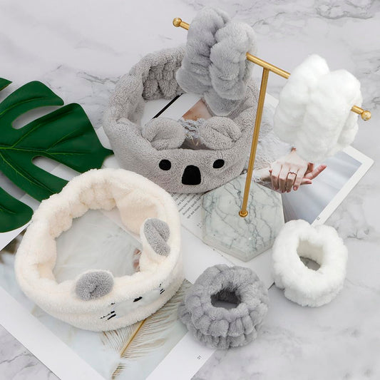 AHONEY Face Wash Headband and Wristband Set, Cute Makeup Spa Skincare Headbands Wrist Bands for Washing Face Headband for Women Girls Elastic Animal Hair Band (White&Grey)