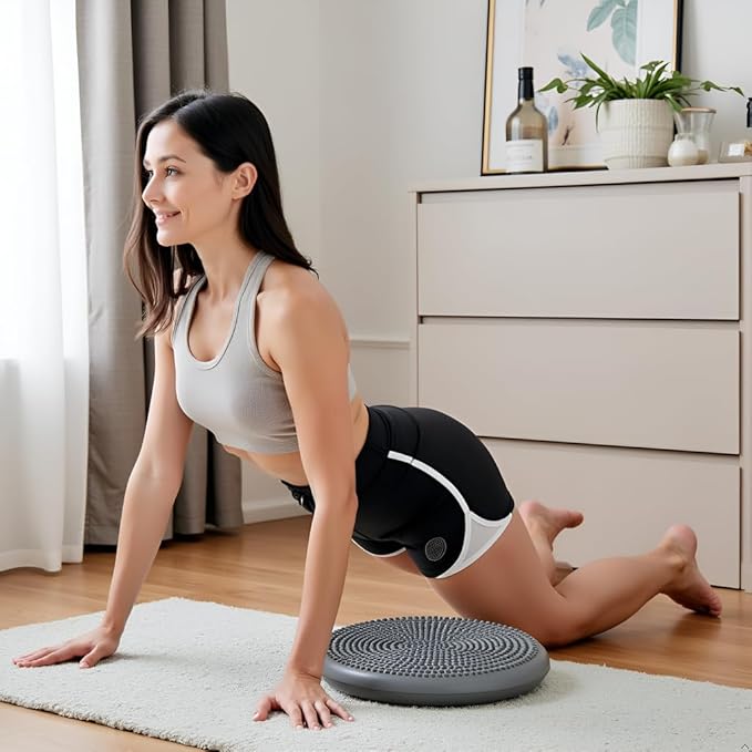 AppleRound Inflated Wobble Cushion with Hand Pump, Air Stability Board (Extra Thick), Core Balance Disc for Adults, Sensory Wiggle Seat for Kids, Flexible Seating for All Age, 13.5in / 34cm Diameter