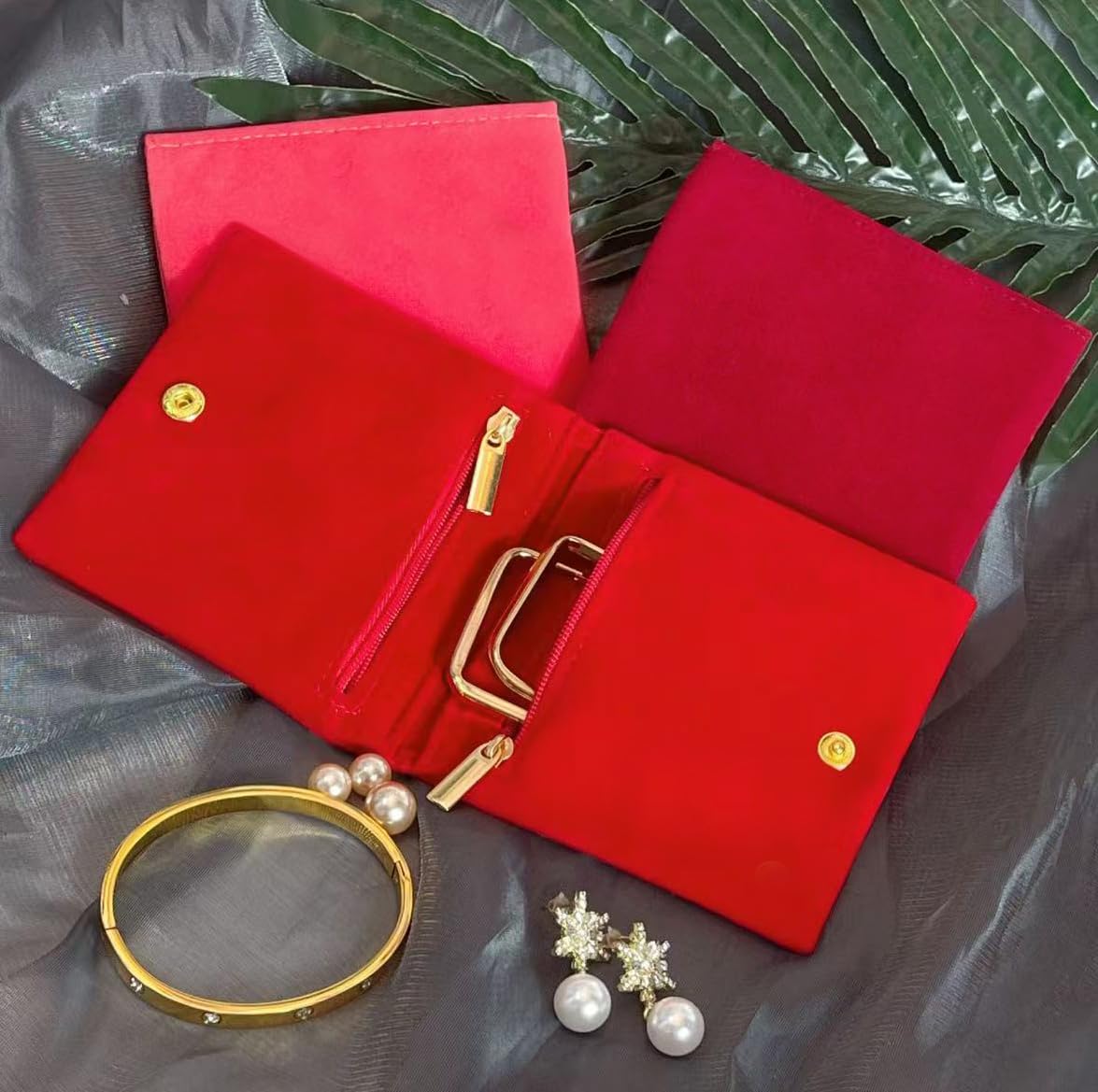 3pcs Small Jewelry Bags Zipper Jewelry Pouches Jewelry Organizer Cases Jewerly Rolls Small Bags for Jewelry Gift Bags Little Bags for Jewelry Travel Jewelry Pouch, 4"x4",Red