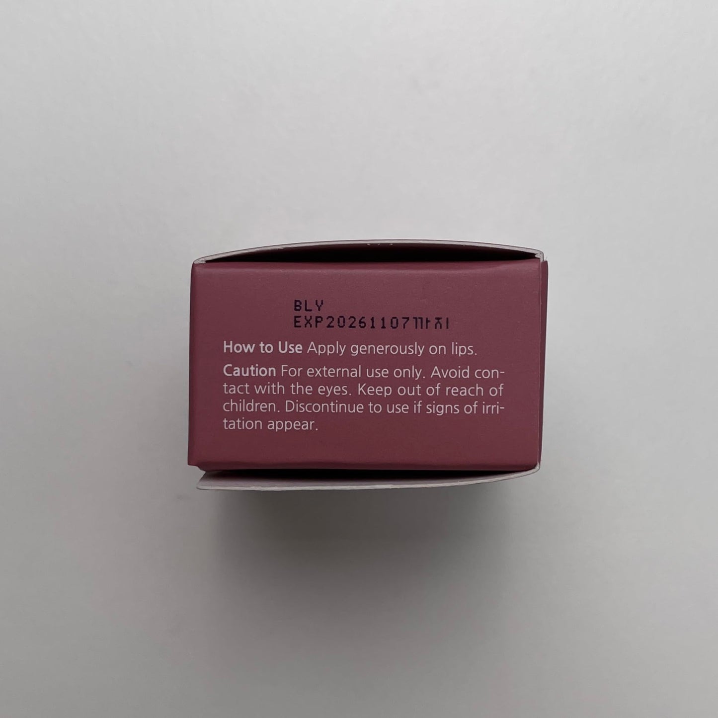 AOU GLOWY TINT BALM Tinted Lip Balm with Natural Gloss Instant Hydration for Chapped Lips 0.12Oz (05 Chocolate Balm)